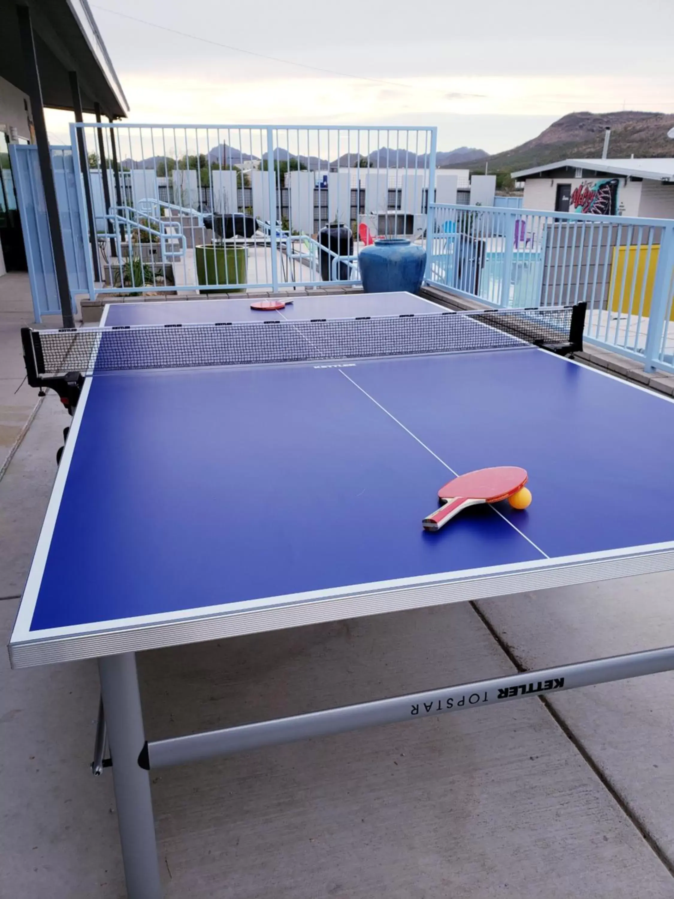 Table Tennis in Hotel McCoy - Art, Coffee, Beer, Wine