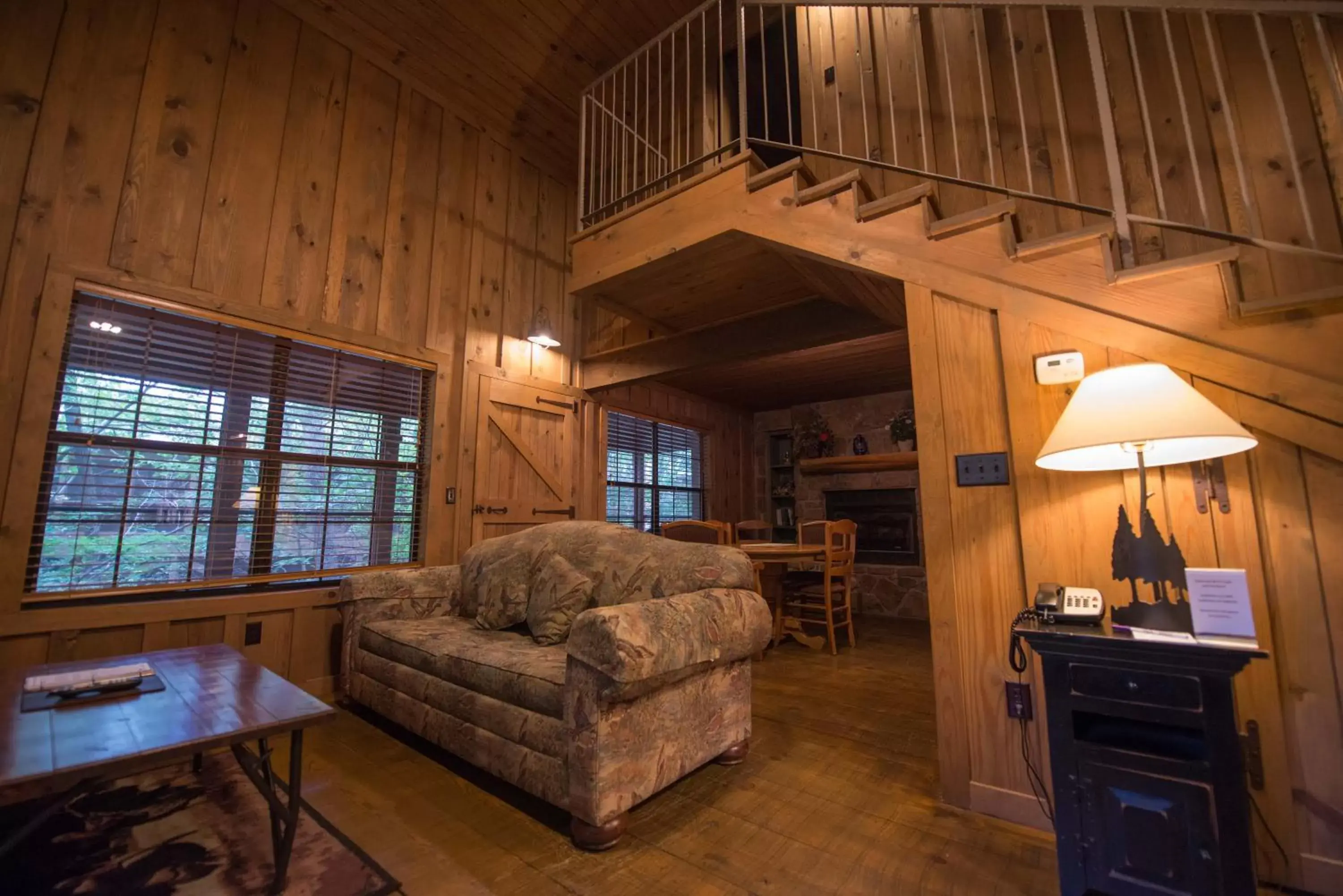 Living room, Lounge/Bar in Cabins at Green Mountain, Trademark Collection by Wyndham