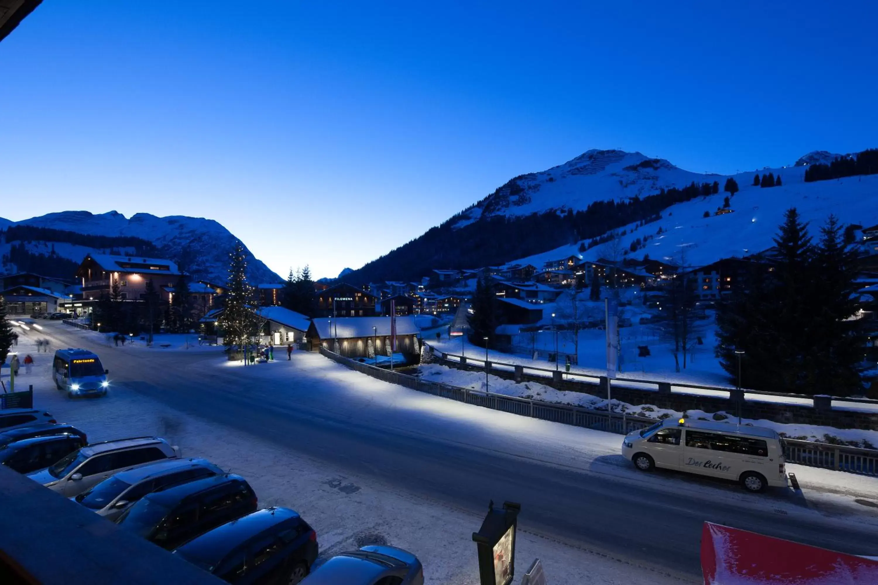 Night, Winter in Pfefferkorn's Hotel