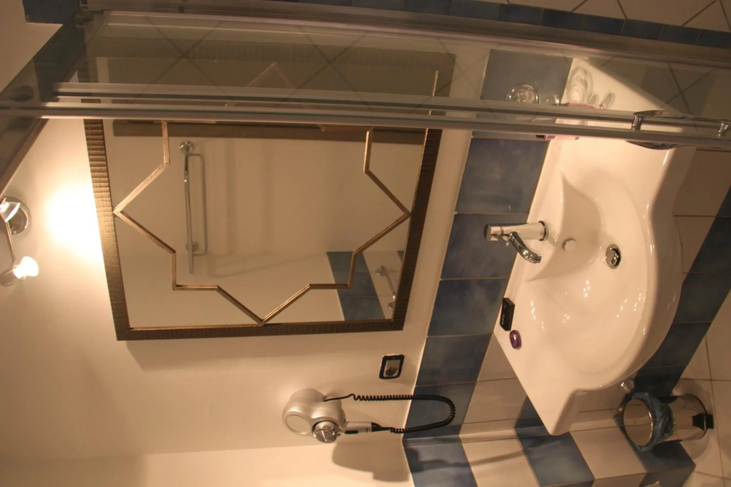 Bathroom in Hotel Cutimare