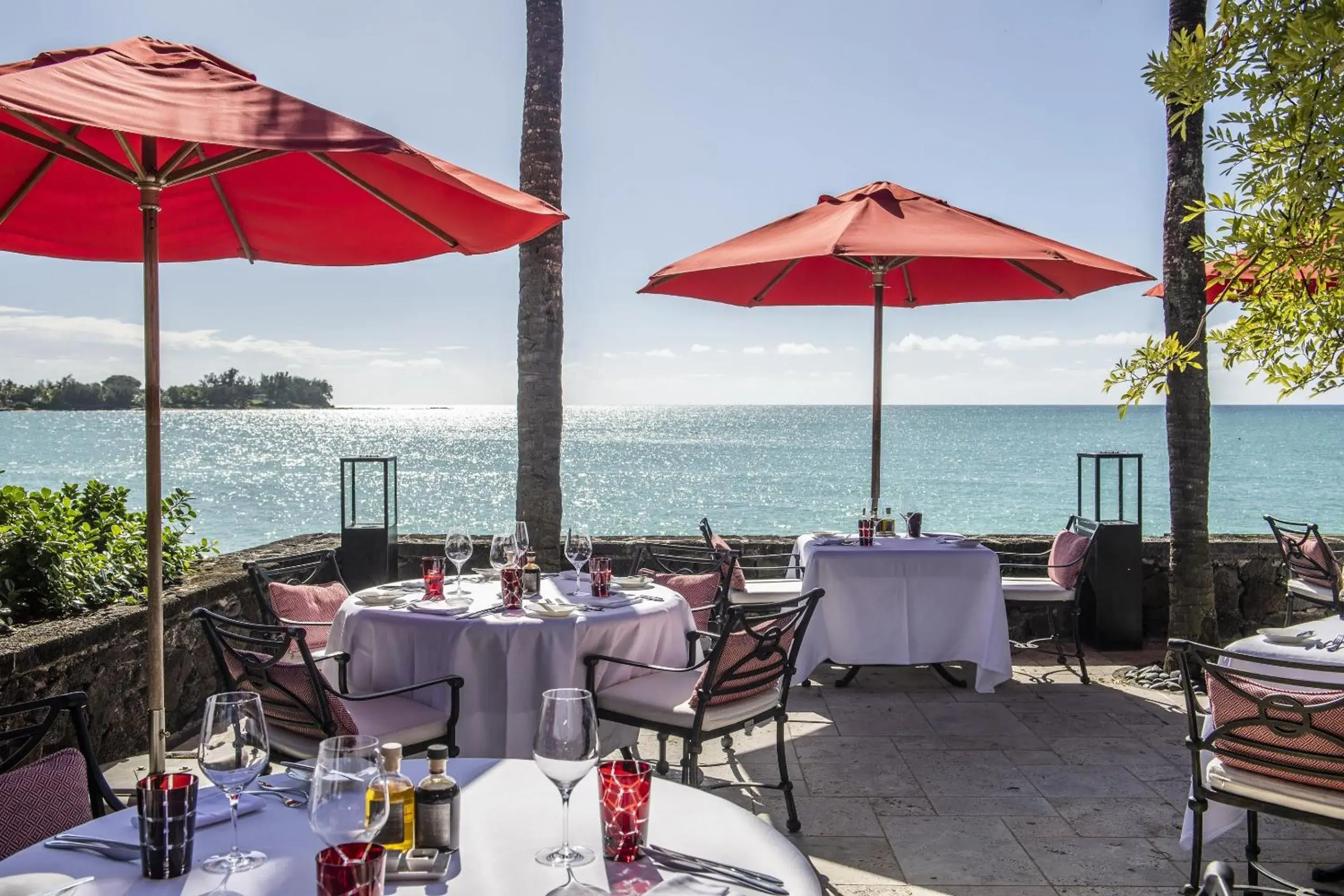 Restaurant/Places to Eat in Royal Palm Beachcomber Luxury