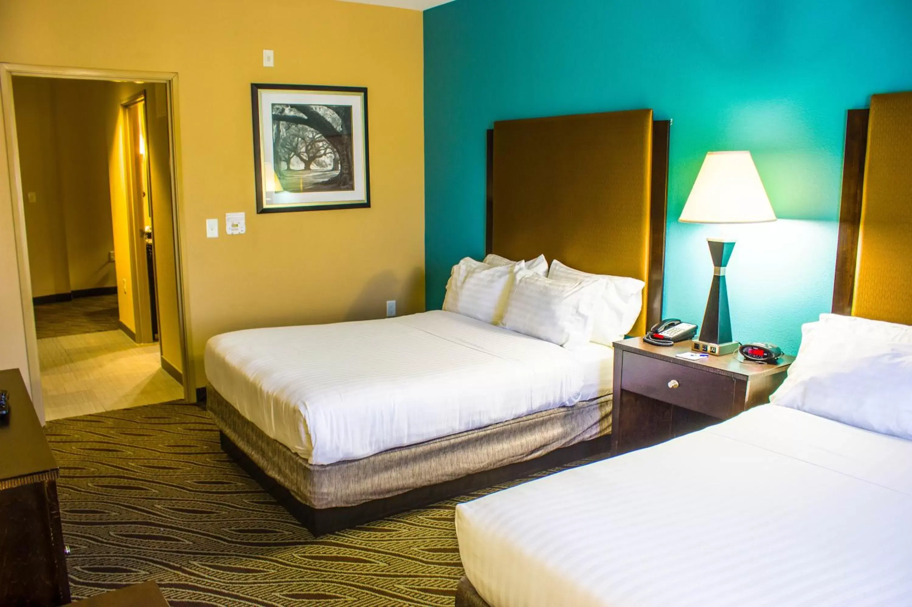 Photo of the whole room, Bed in Holiday Inn Express & Suites Havelock Northwest New Bern, an IHG Hotel