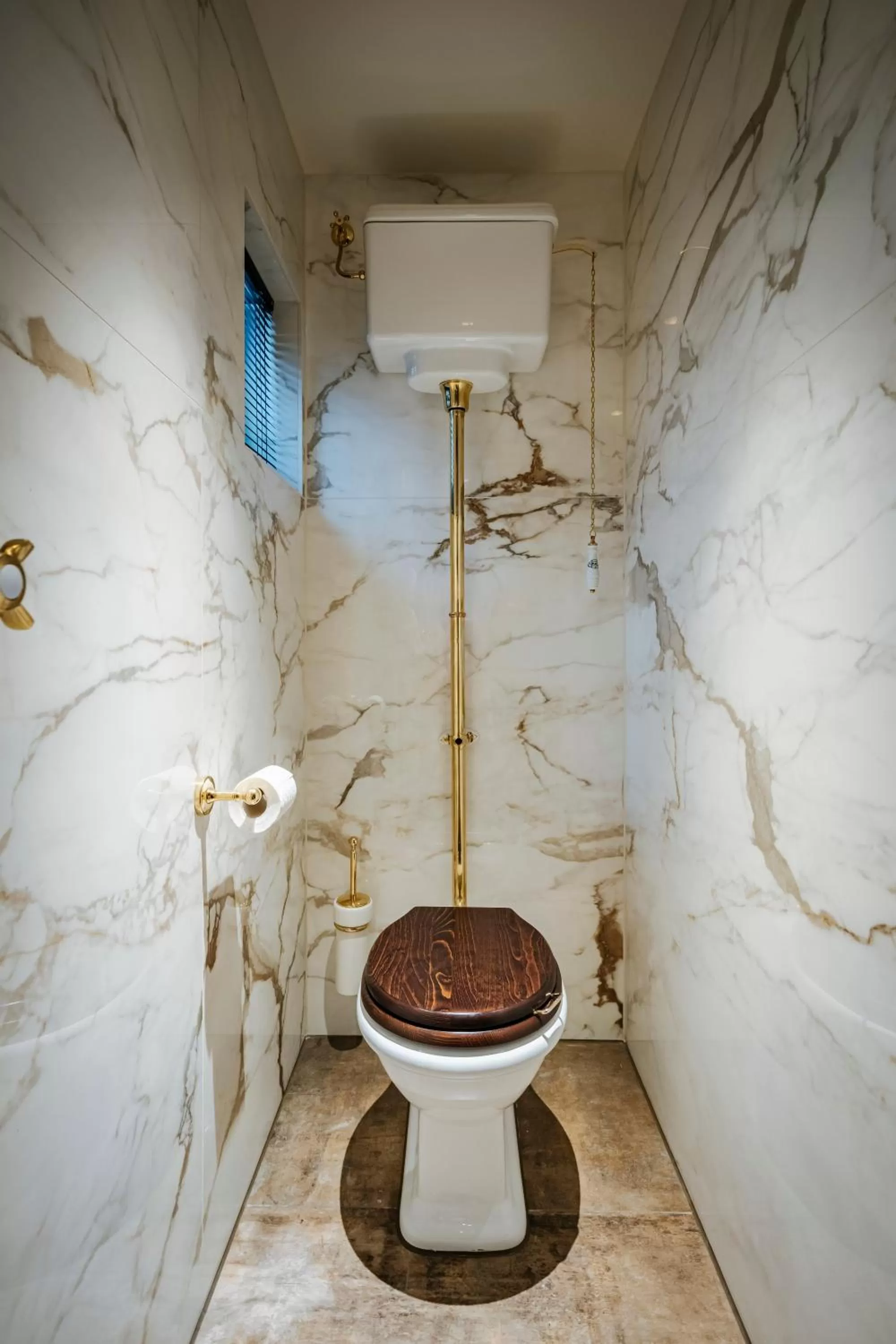 Toilet in Boutique Hotel The Noblemen
