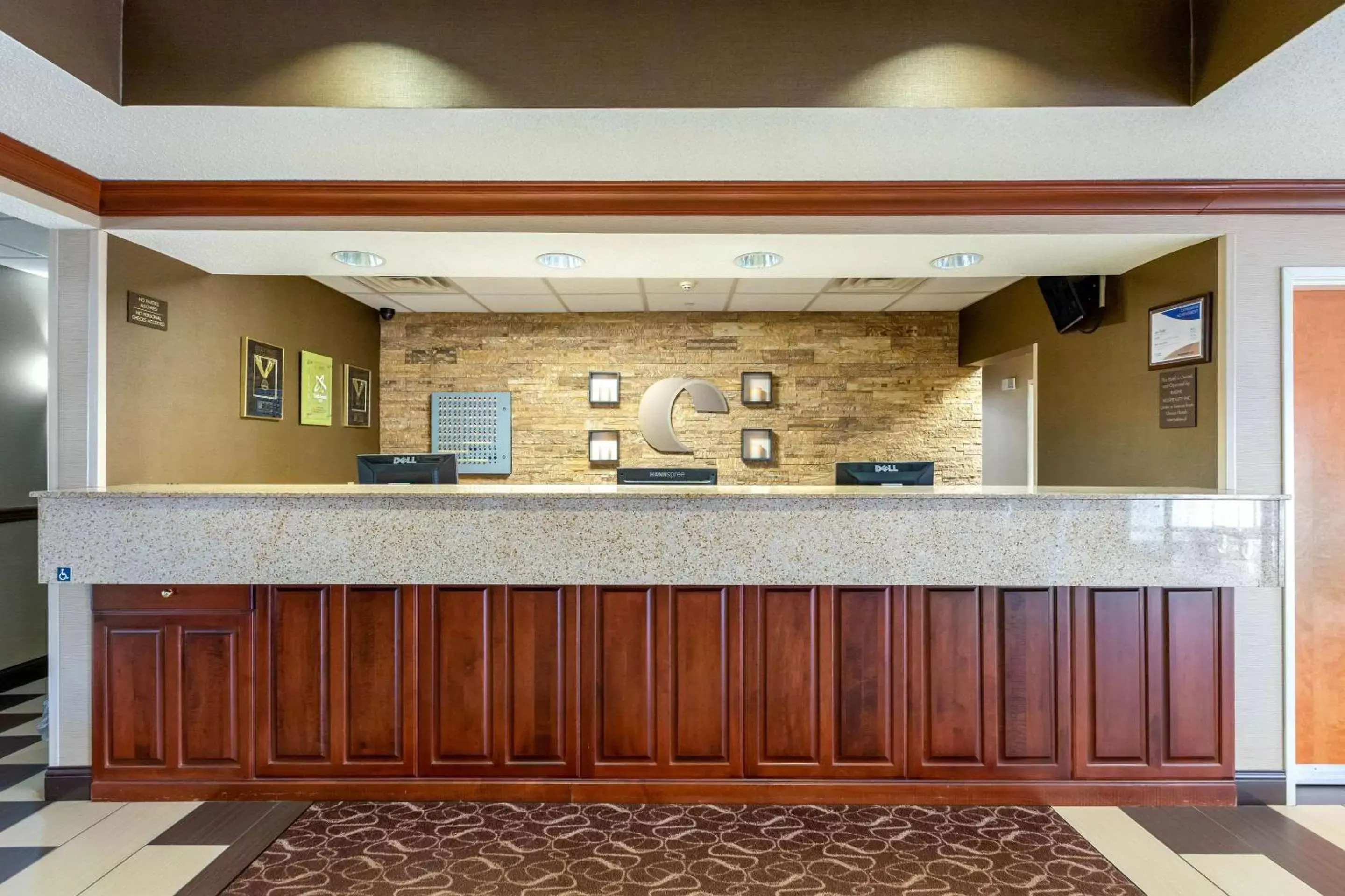 Lobby or reception, Lobby/Reception in Comfort Suites Stevensville – St. Joseph