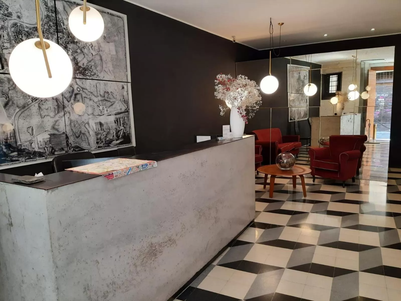 Lobby or reception in Navona Theatre Hotel