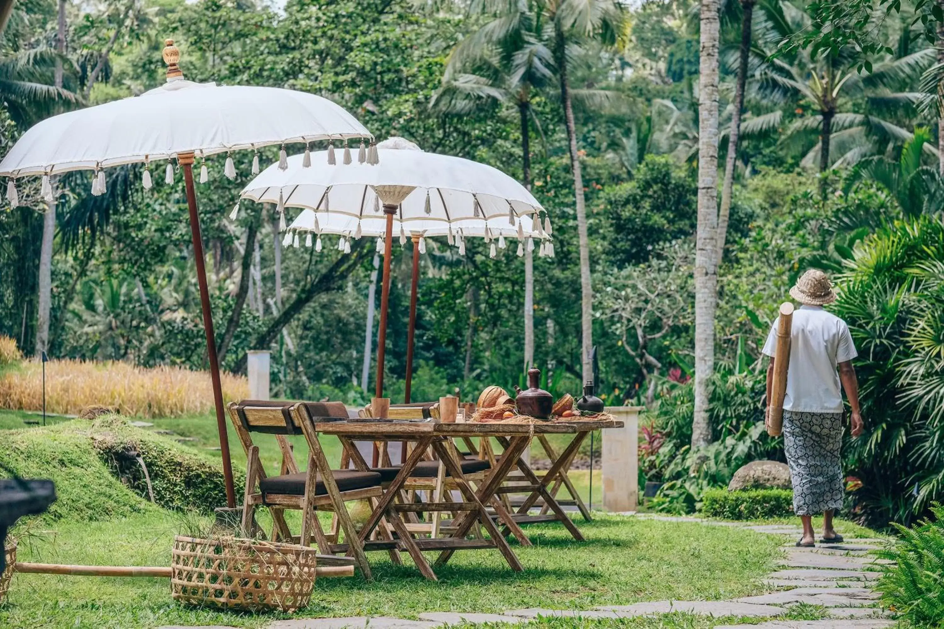 Restaurant/places to eat in Four Seasons Resort Bali at Sayan