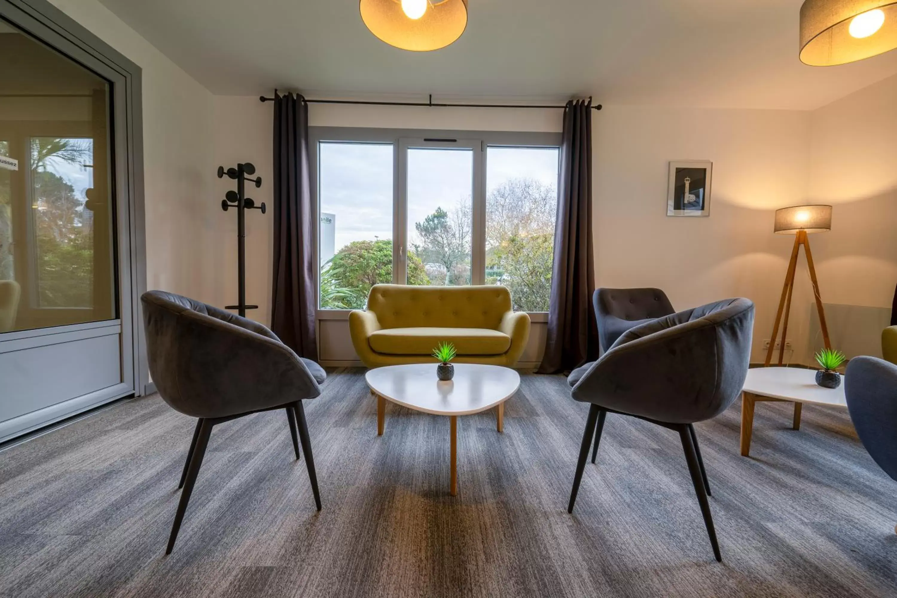 Meeting/conference room, Seating Area in Campanile Lorient - Lanester