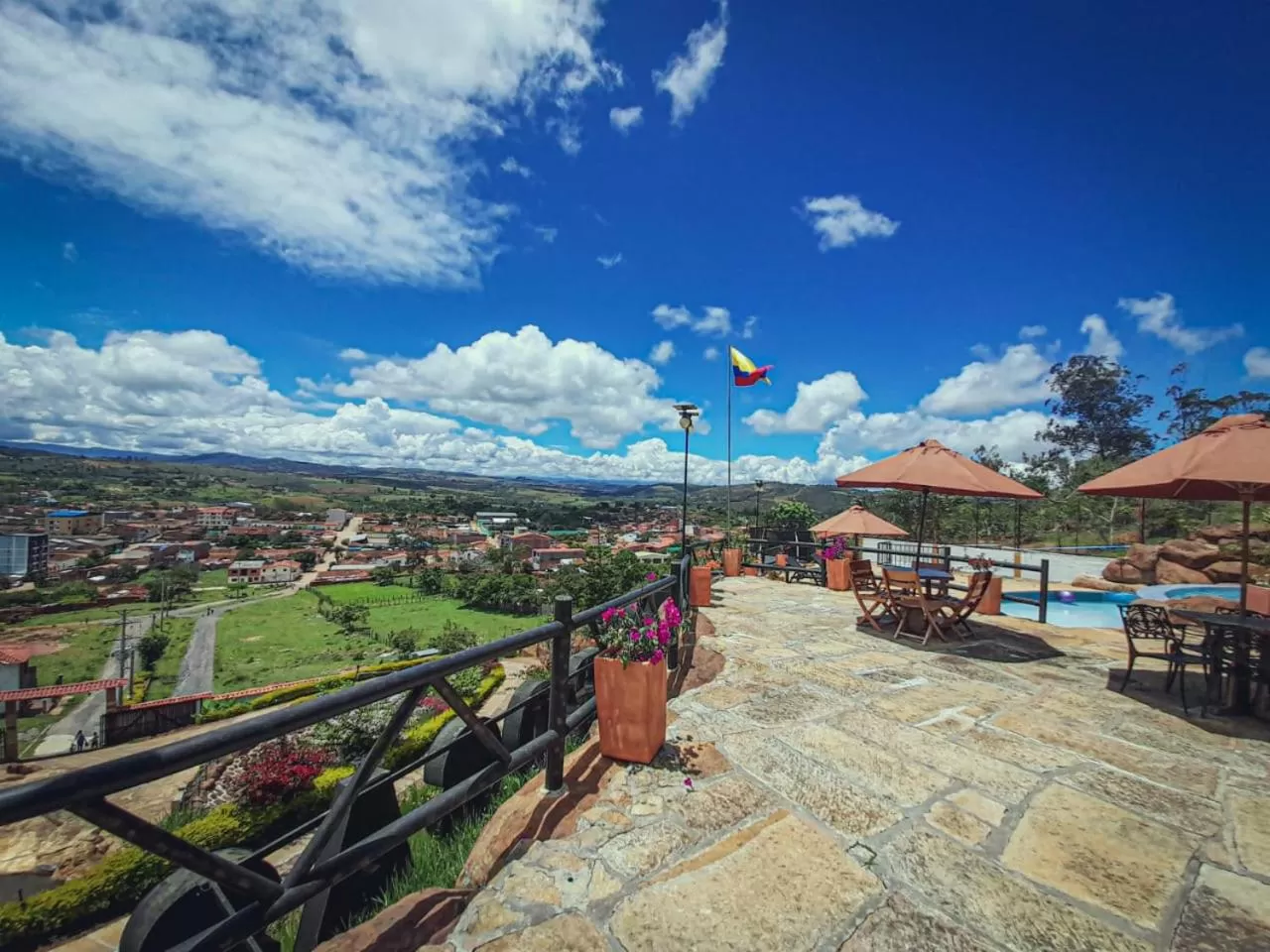 Patio in Hotel Las Rocas Resort Villanueva