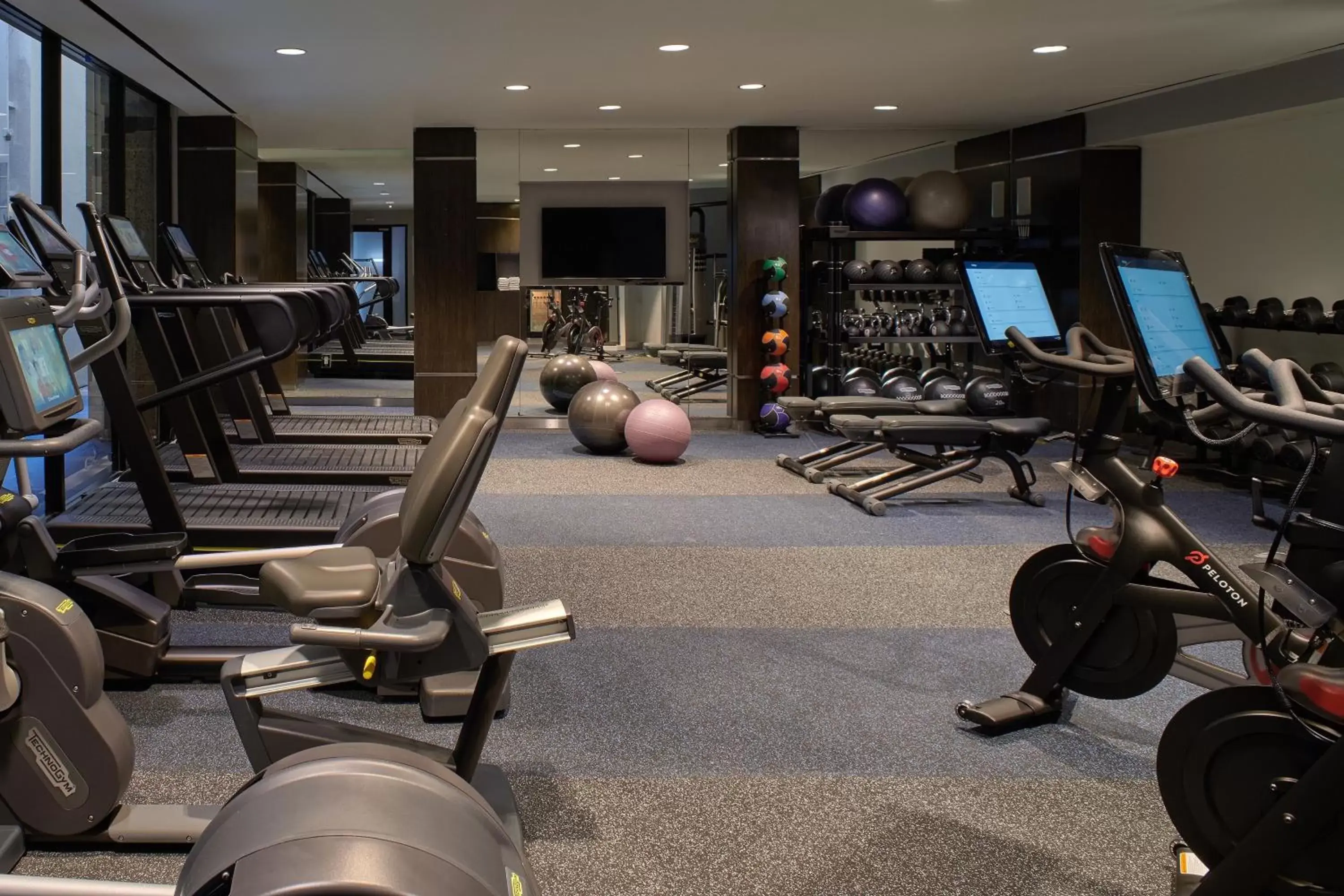 Fitness centre/facilities, Fitness Center/Facilities in W Los Angeles – West Beverly Hills