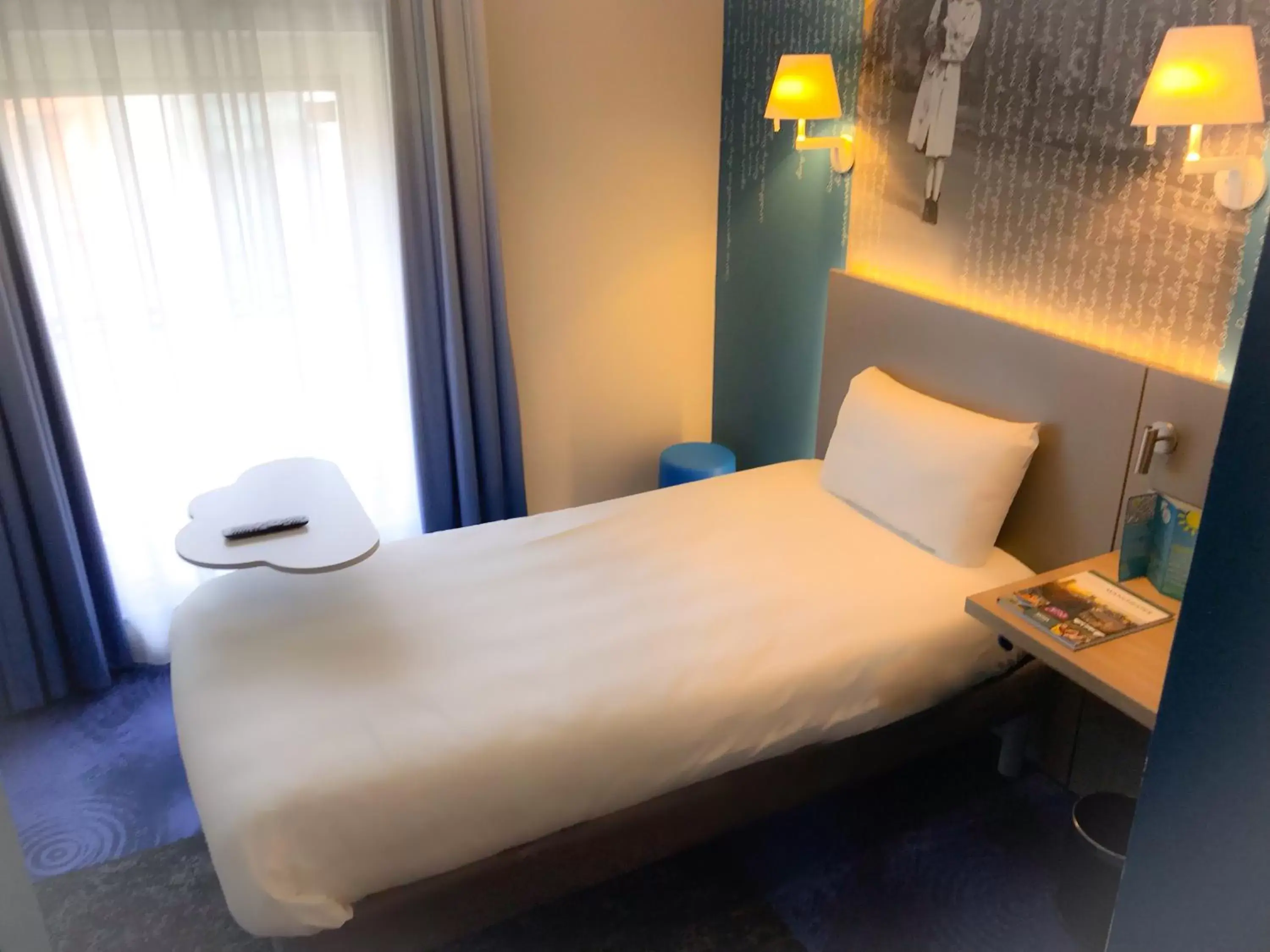 Other, Bed in ibis Styles Manchester Portland