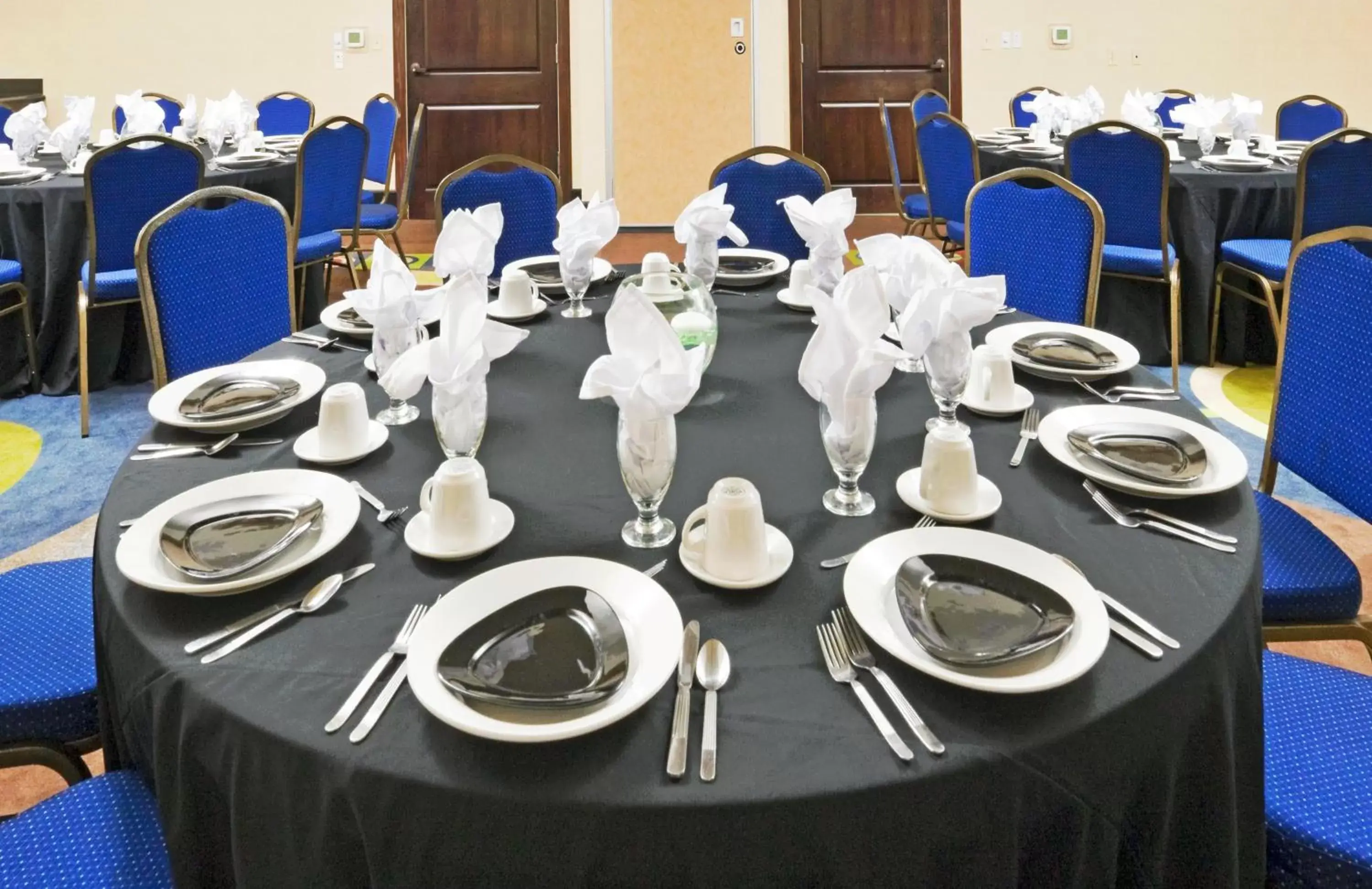 Banquet/Function facilities, Restaurant/Places to Eat in Holiday Inn Hotel & Suites Waco Northwest, an IHG Hotel