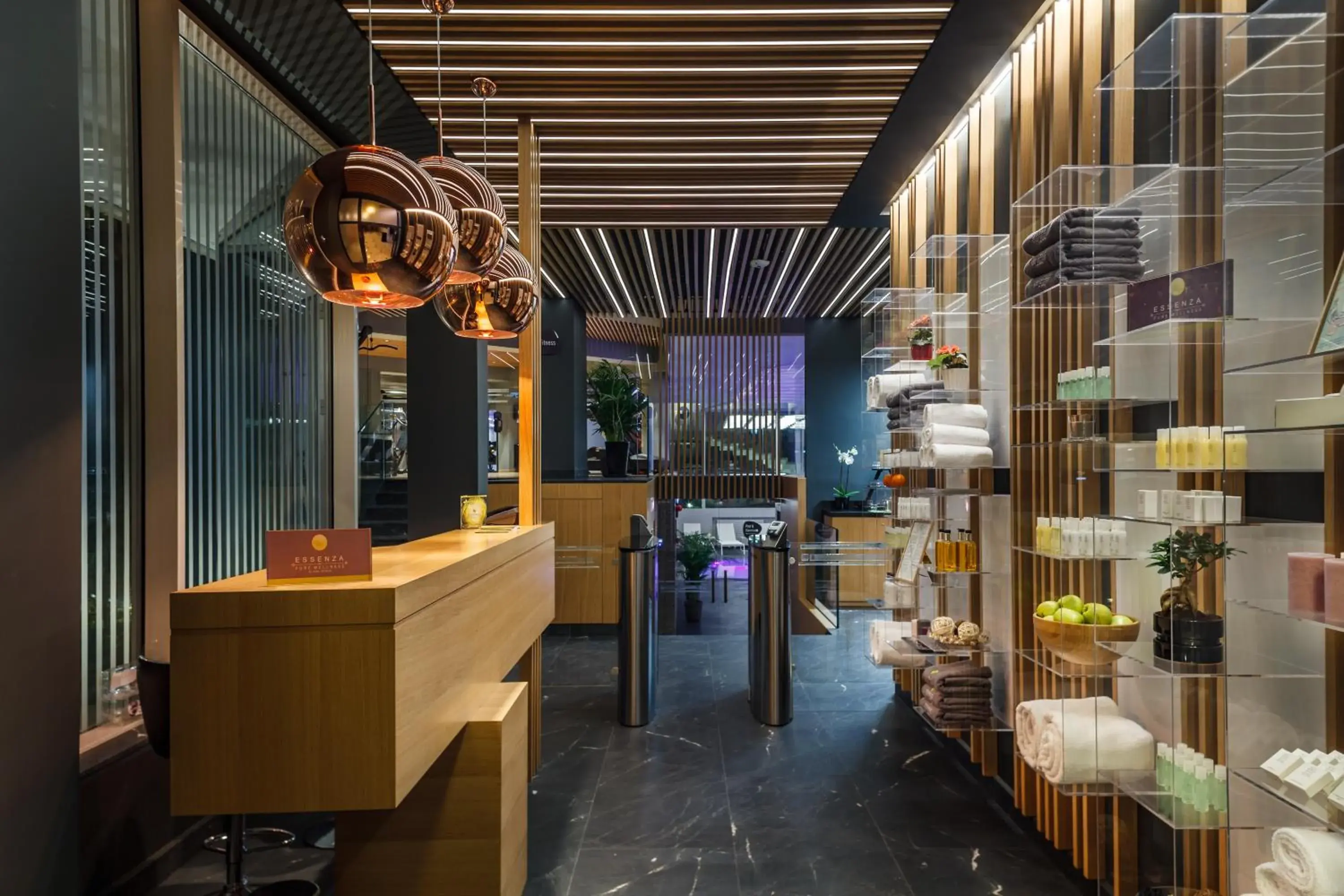 Facade/entrance in Crowne Plaza Bucharest by IHG Facade/entrance in Crowne Plaza Bucharest by IHG