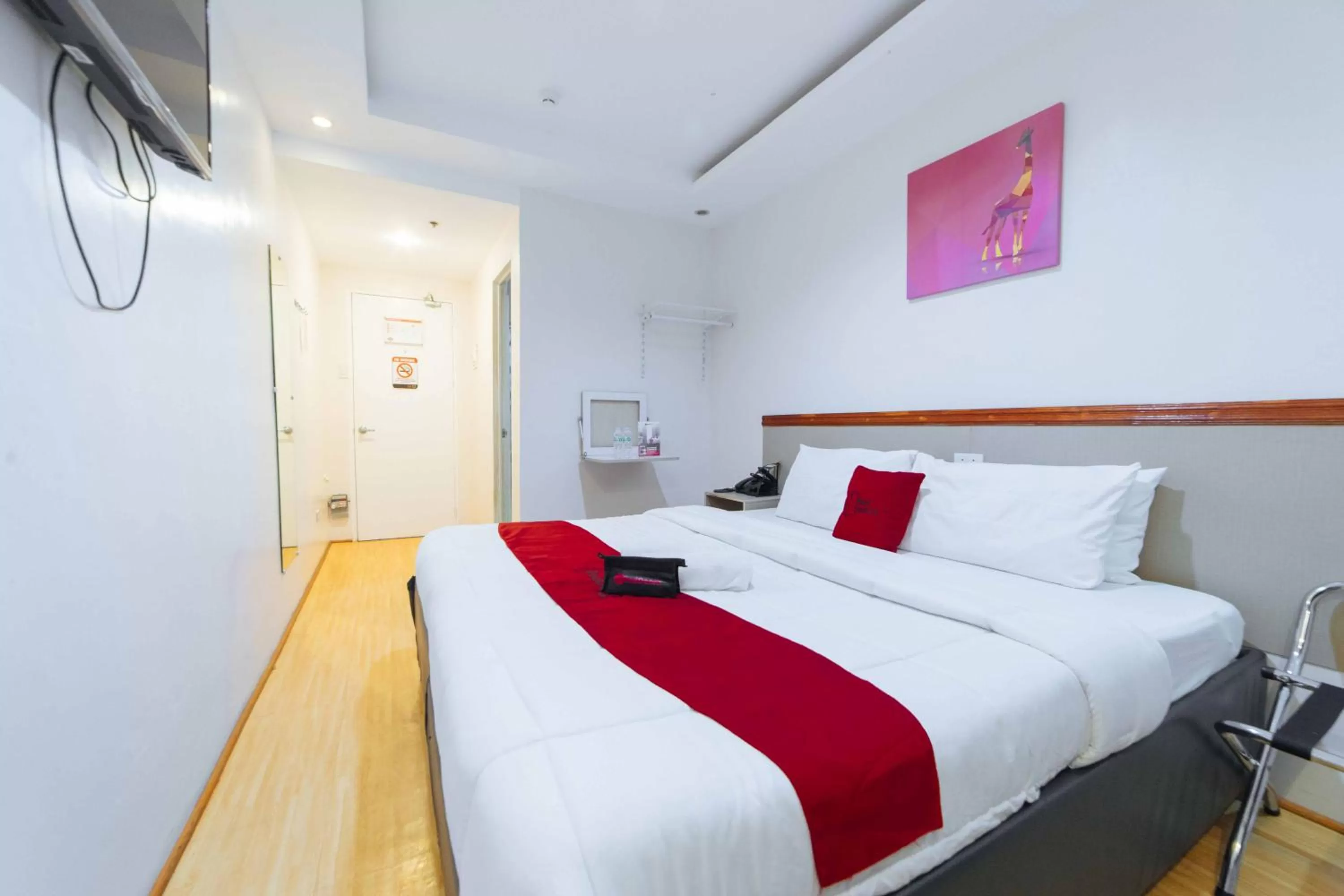 Bed in RedDoorz Plus near SM Lanang Davao