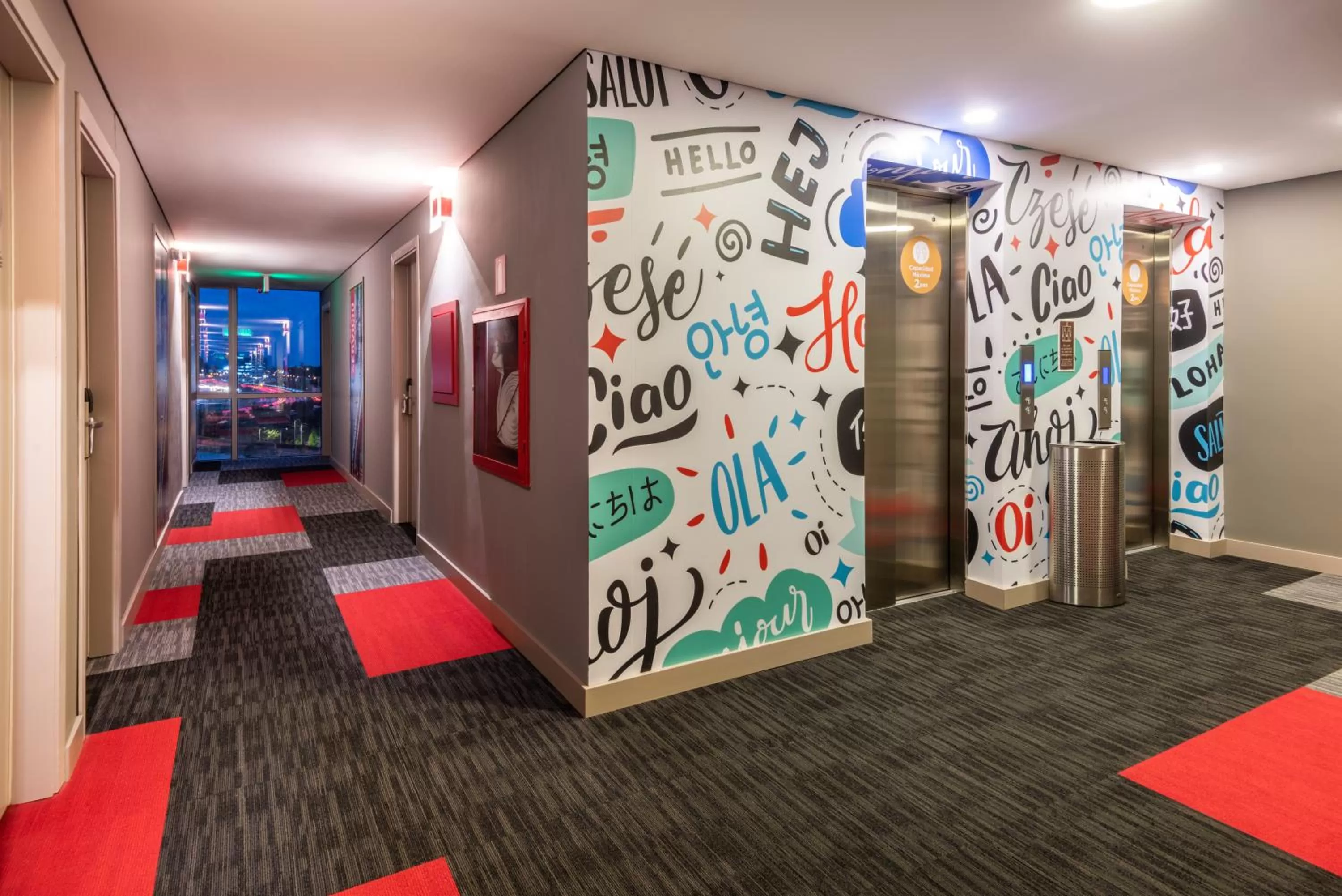 elevator in ibis Chia