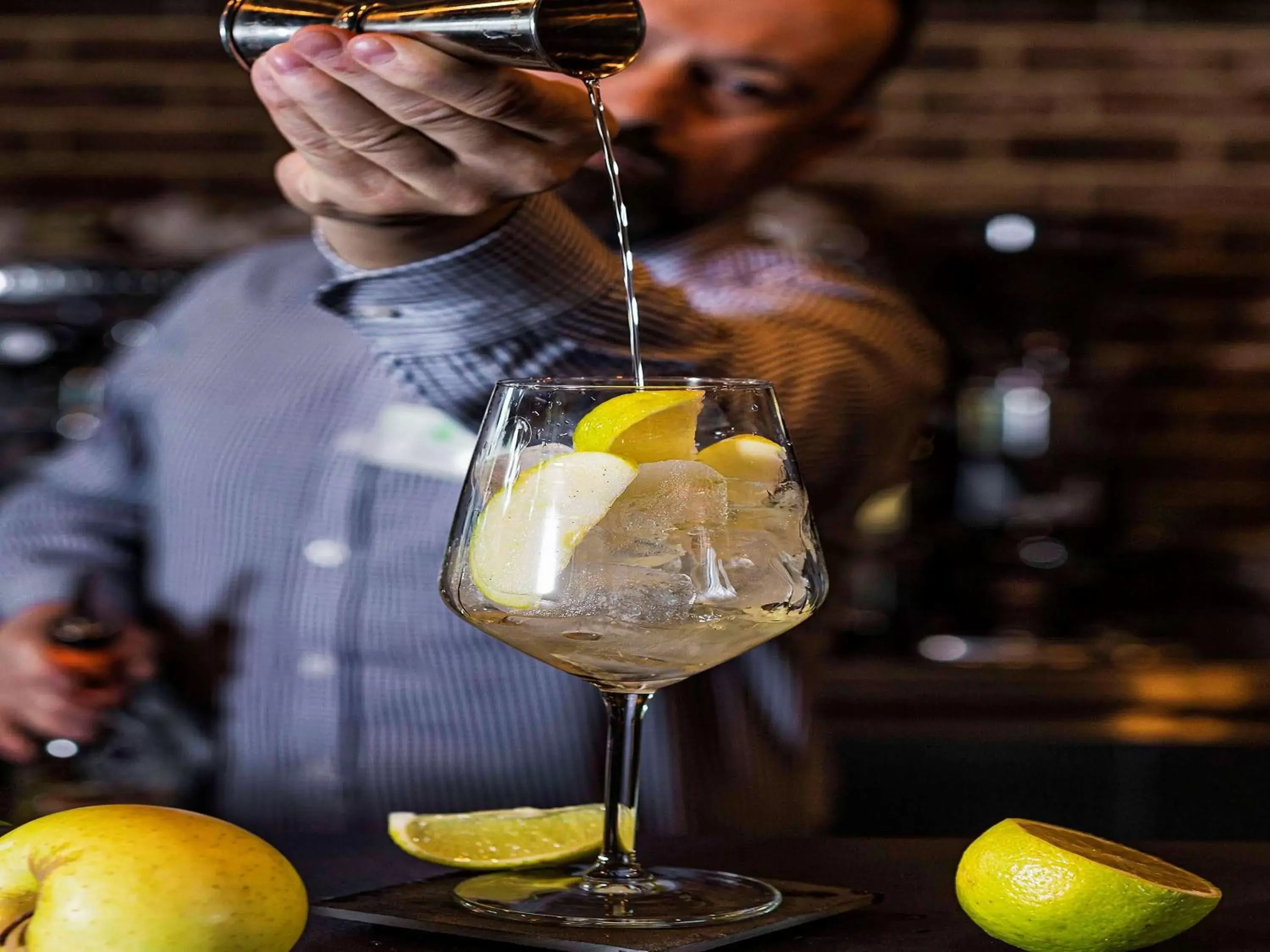 Lounge or bar in ibis Styles Lublin Stare Miasto Lounge or bar in ibis Styles Lublin Stare Miasto