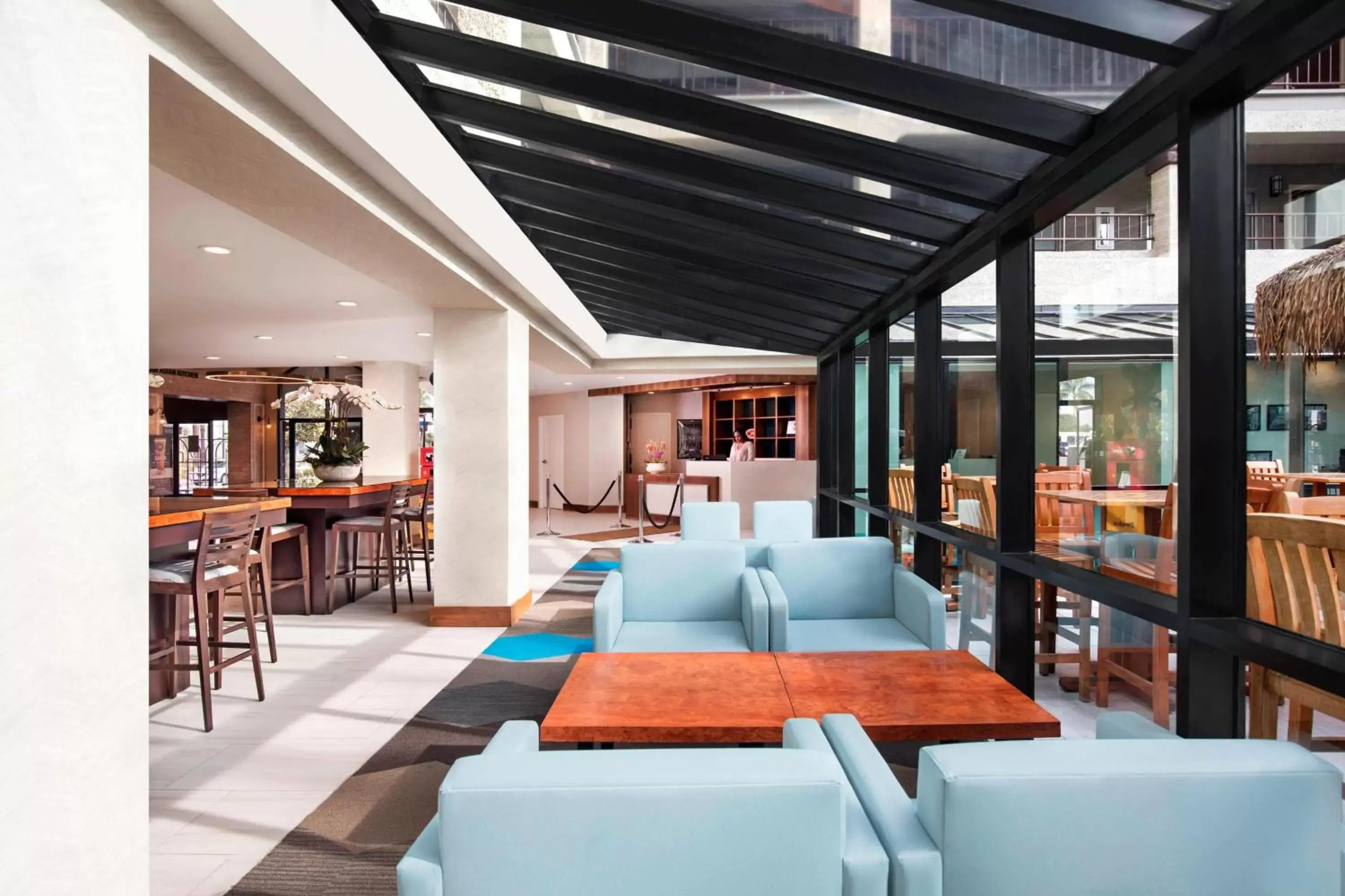 Lobby or reception, Lounge/Bar in Four Points by Sheraton Anaheim
