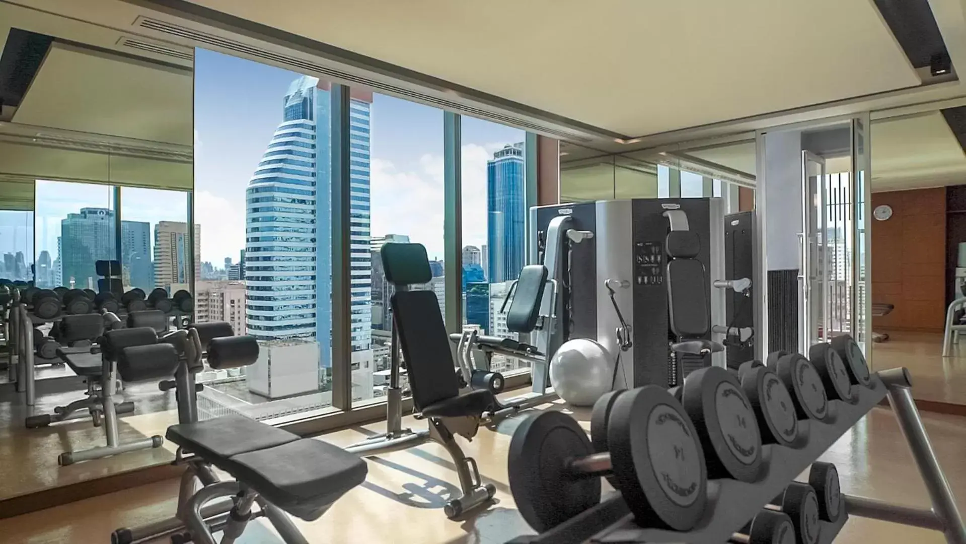 Fitness centre/facilities in Amara Bangkok Hotel Fitness centre/facilities in Amara Bangkok Hotel