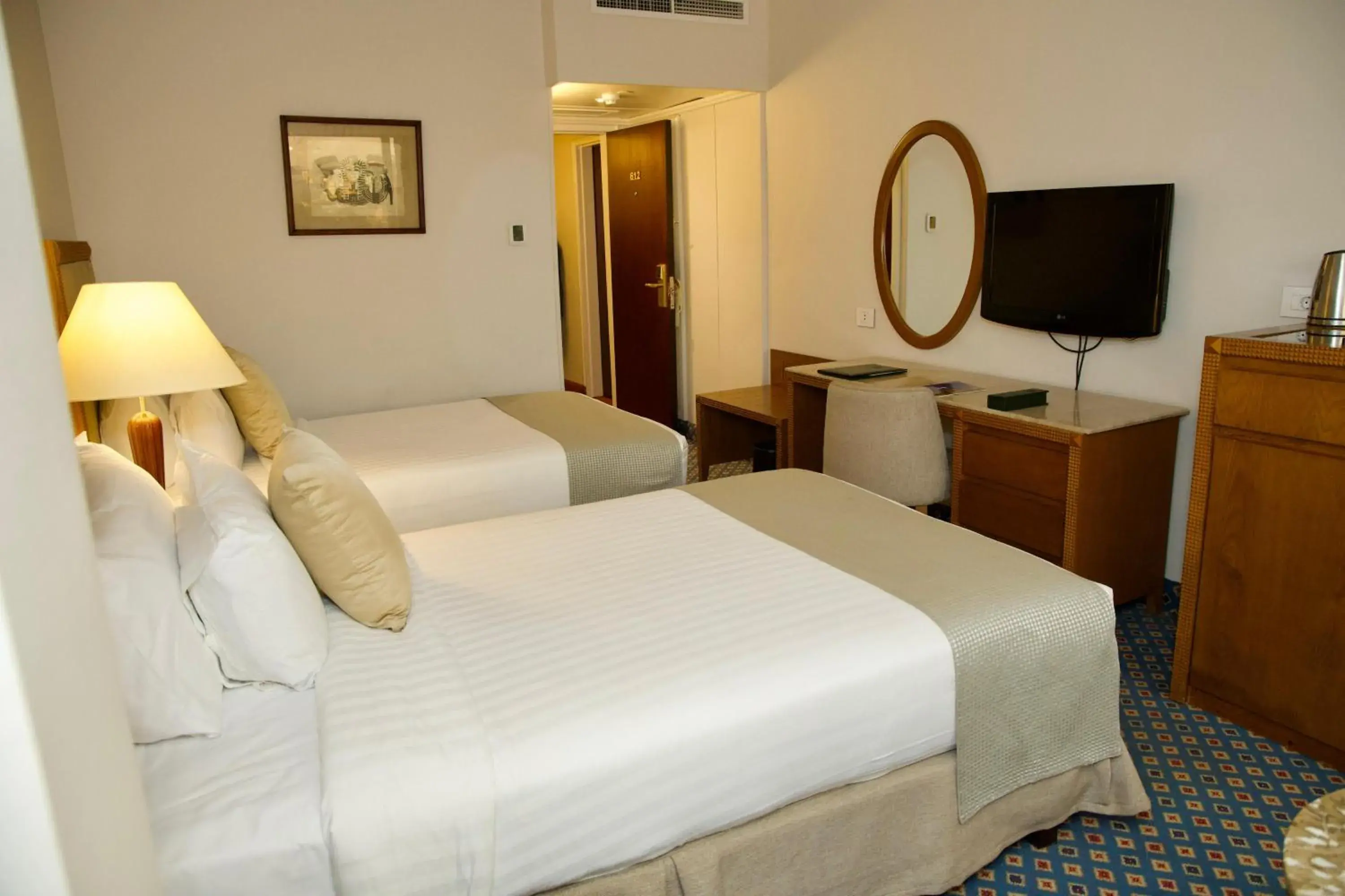 Property building, Bed in Baron Hotel Cairo