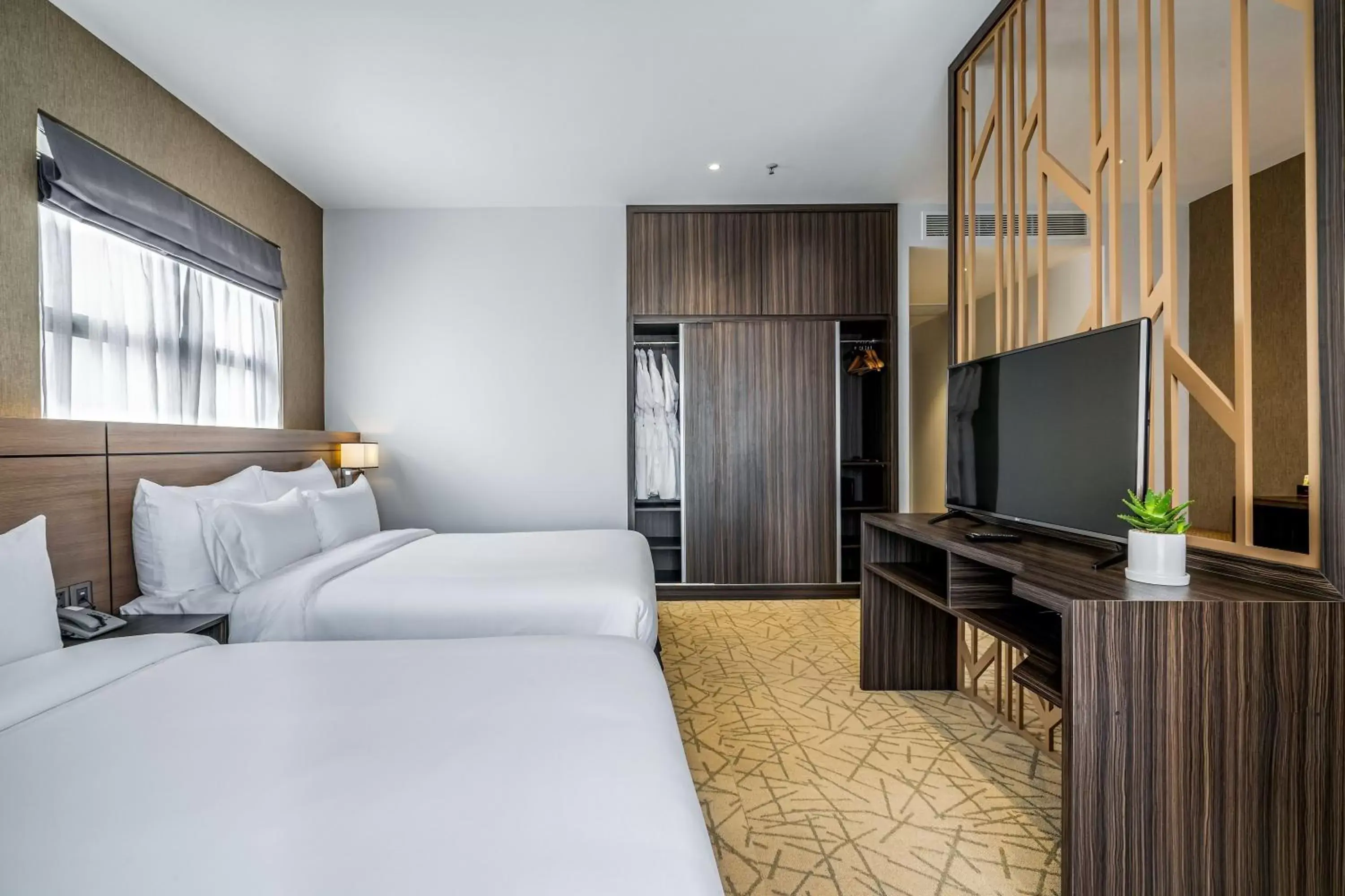 Quadruple Room in The Cap Hotel Quadruple Room in The Cap Hotel