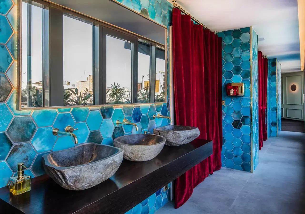 Bathroom in Axel Hotel Barcelona & Urban Spa- Adults Only