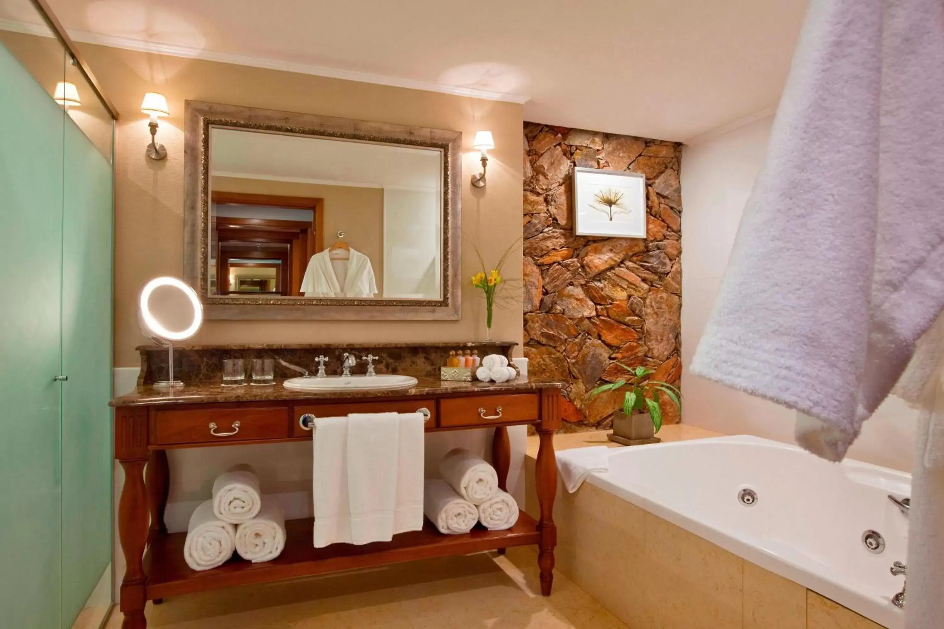 Bathroom in Sheraton Colonia Golf & Spa Resort