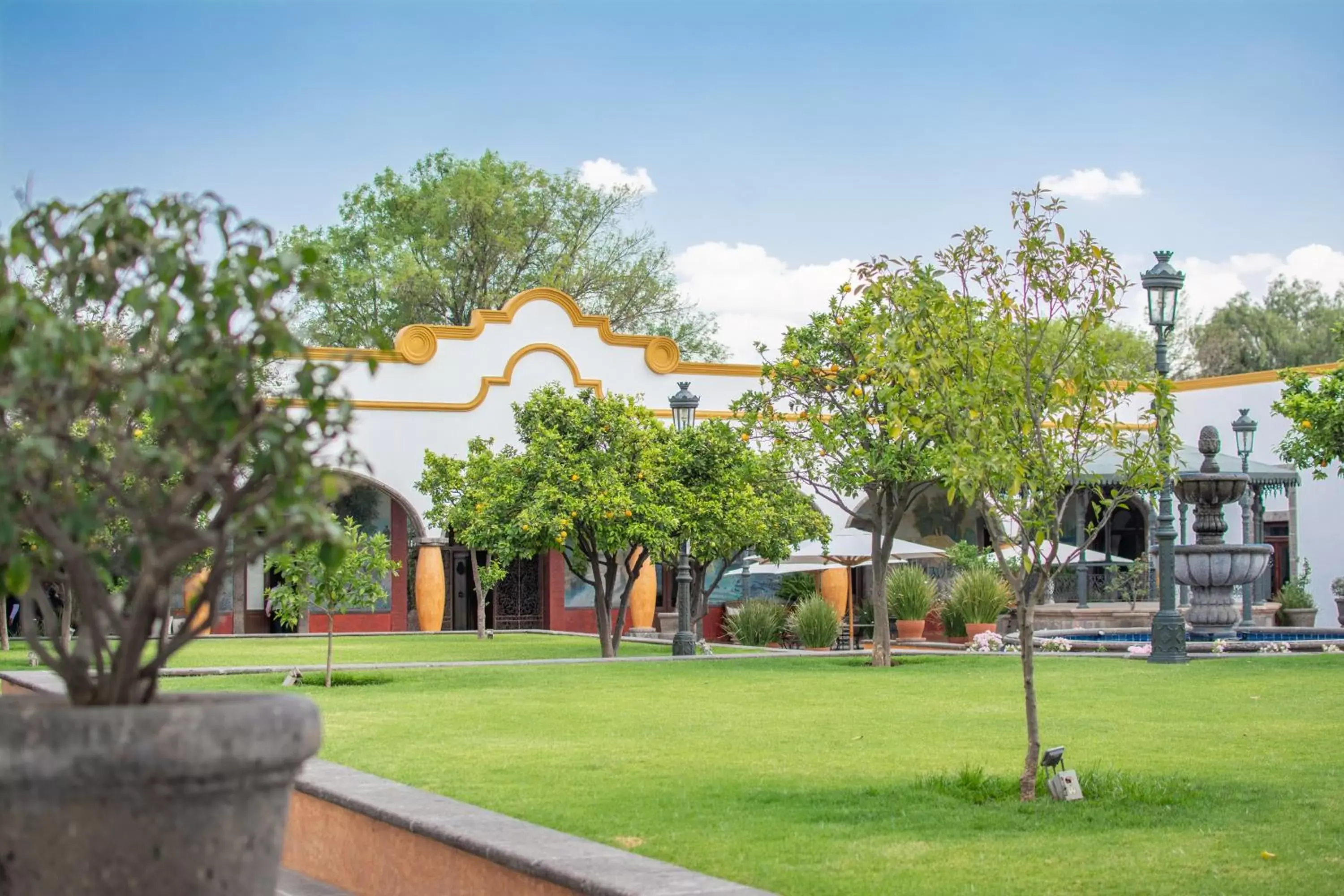 Garden, Property Building in Hotel Hacienda la Venta