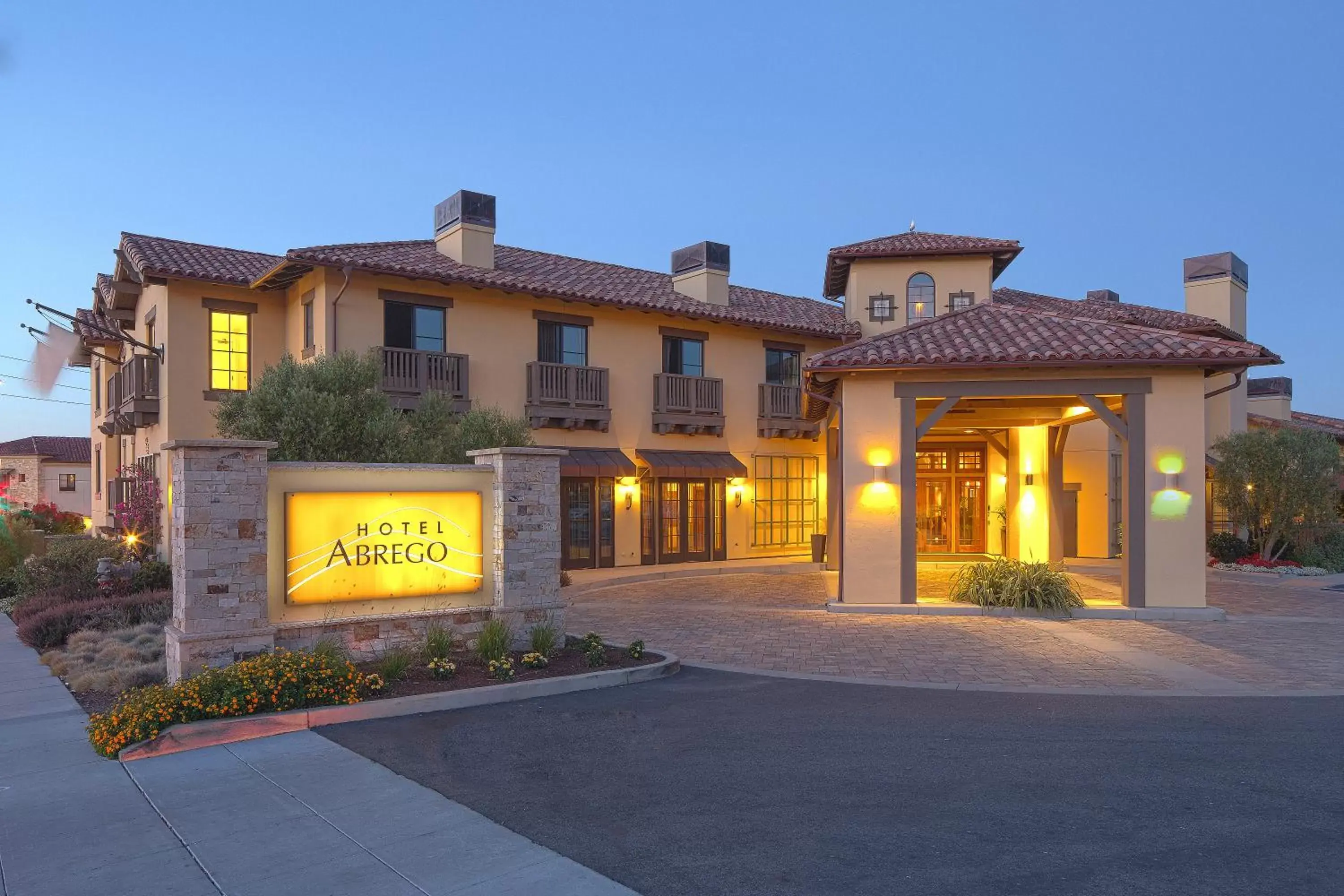 Facade/entrance, Property Building in Hotel Abrego