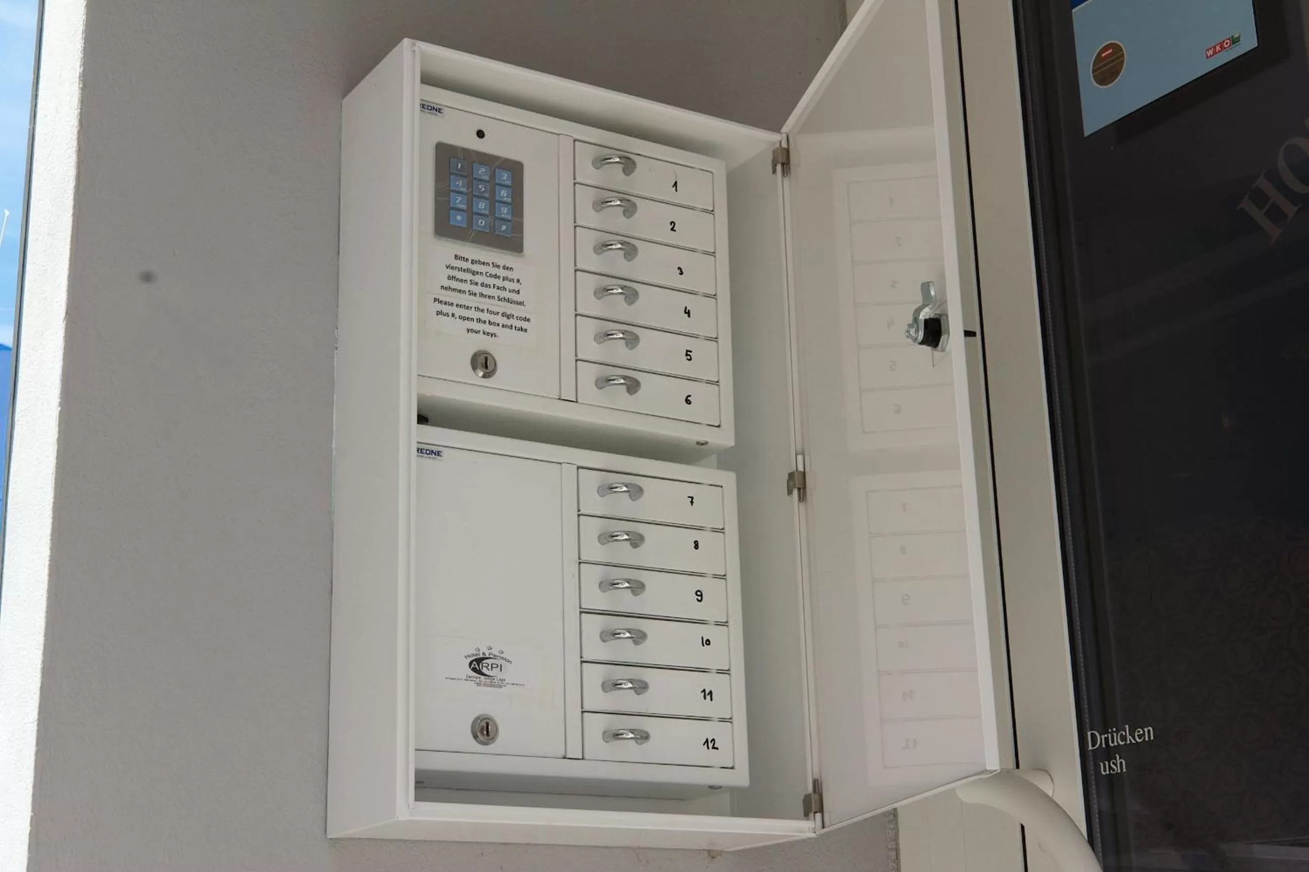 Decorative detail in Hotel Pension ARPI