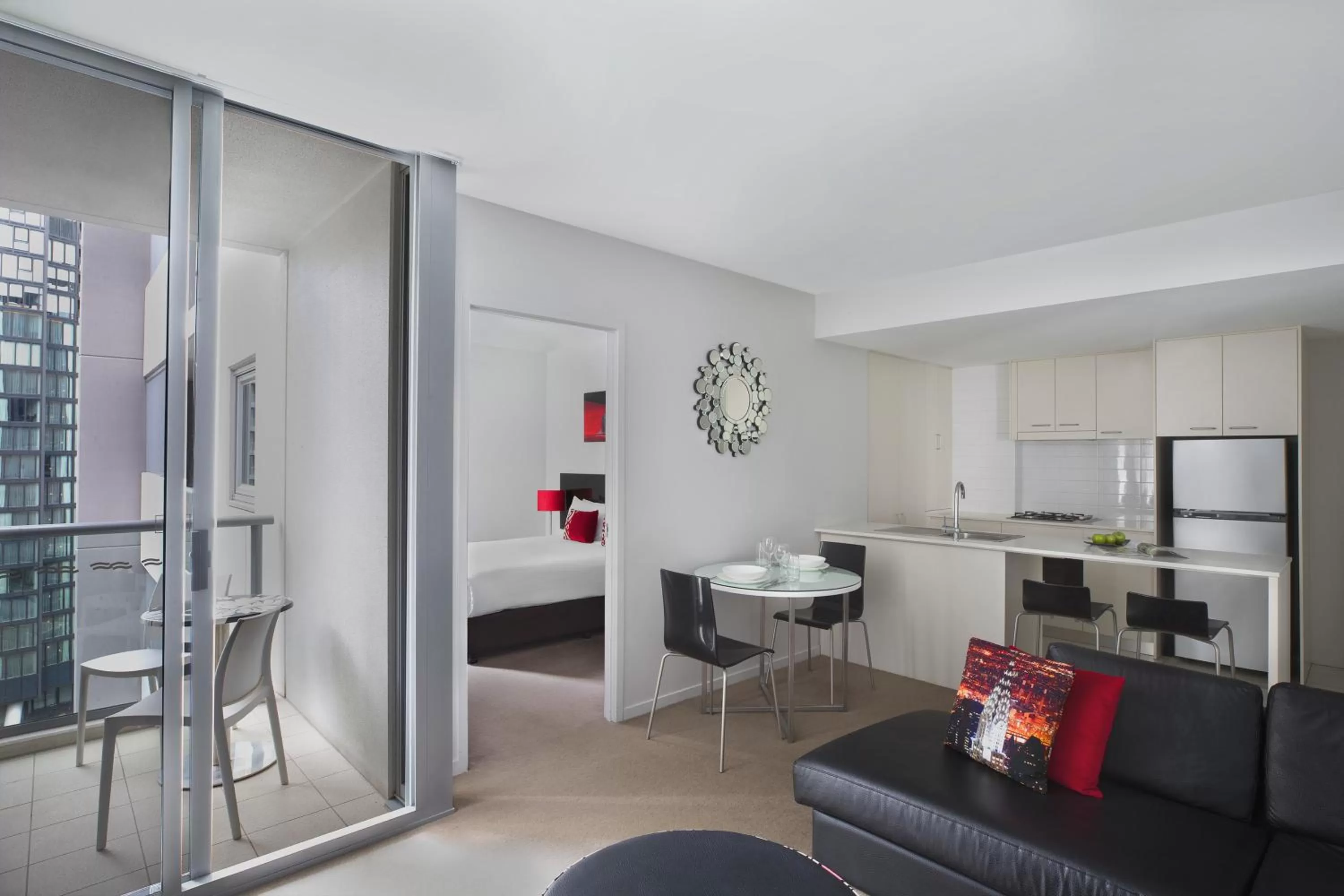 Kitchen or kitchenette in Mantra Midtown