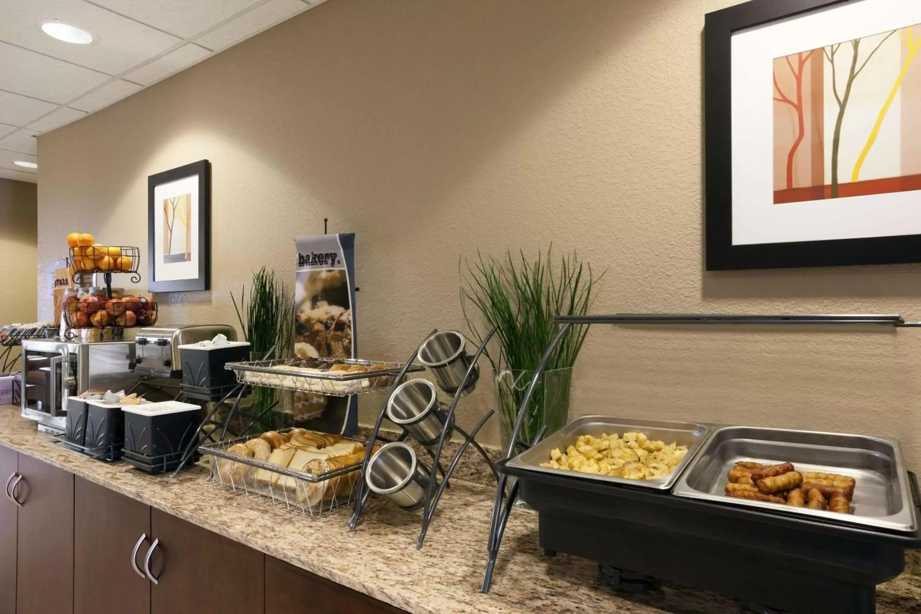 Restaurant/places to eat in Microtel Inn & Suites by Wyndham Kenedy Karnes City Restaurant/places to eat in Microtel Inn & Suites by Wyndham Kenedy Karnes City