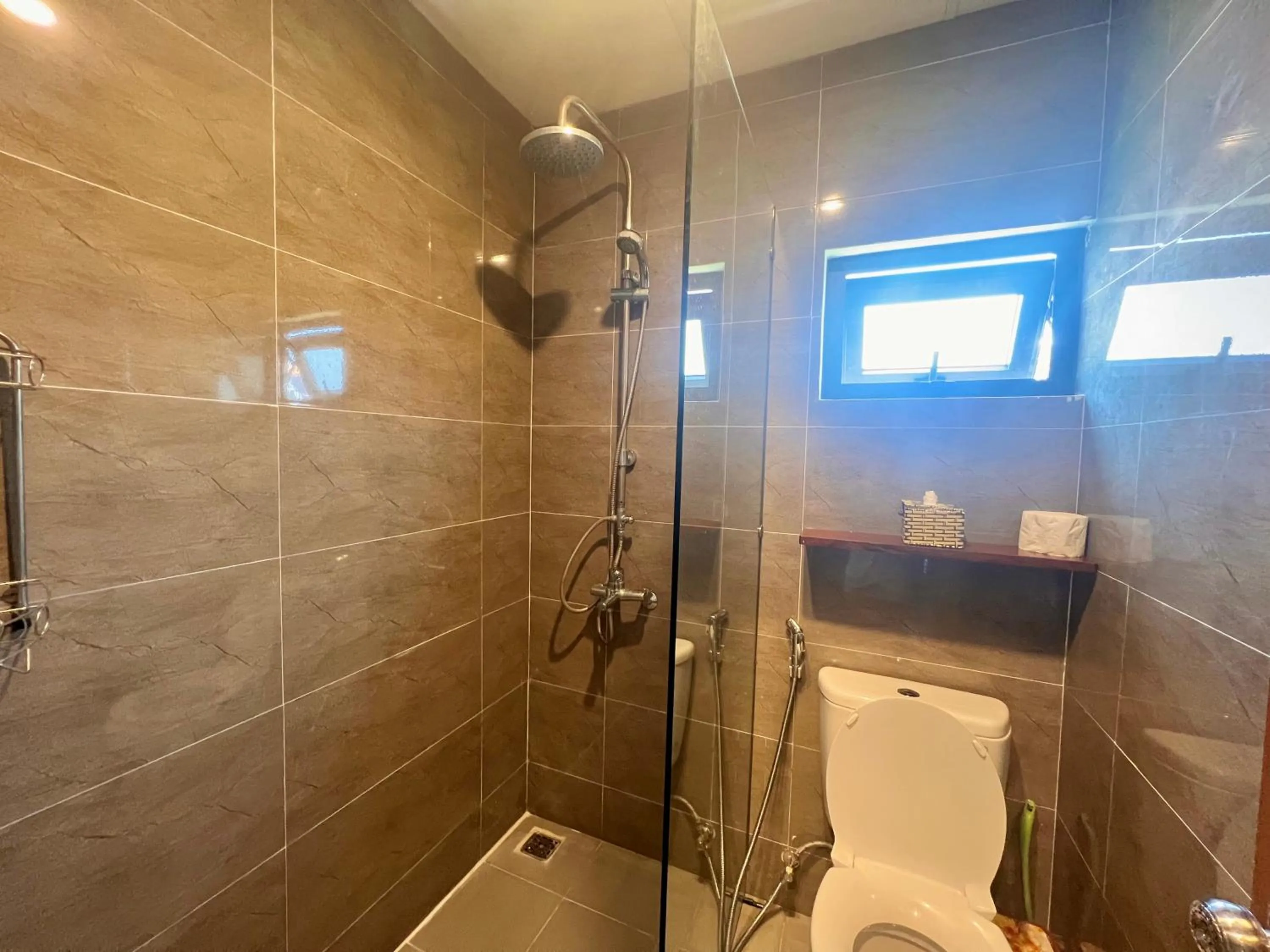 Shower in Hoi An Ngo Homestay