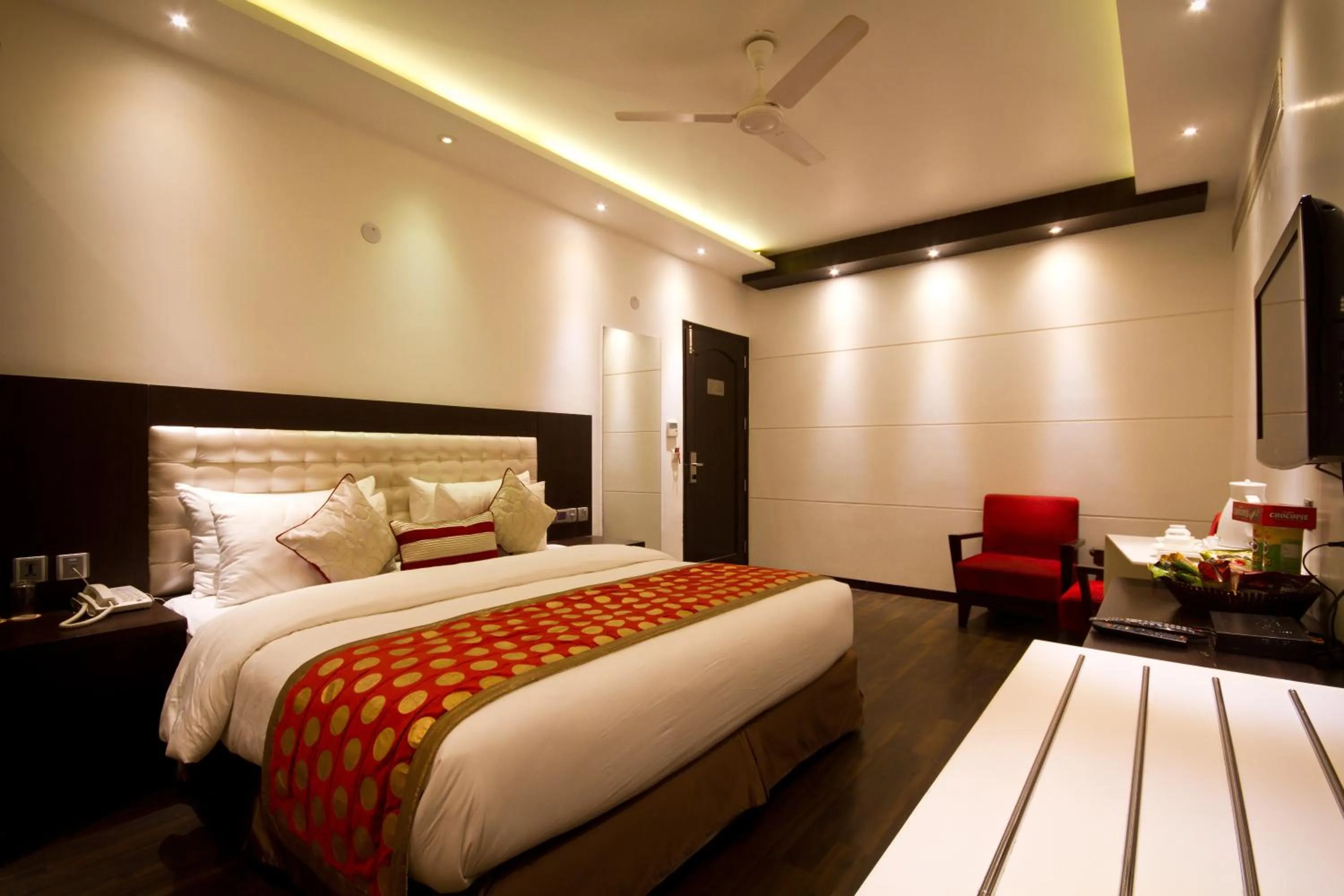 Photo of the whole room, Bed in Hotel Grand Godwin - Near New Delhi Railway Station - Paharganj