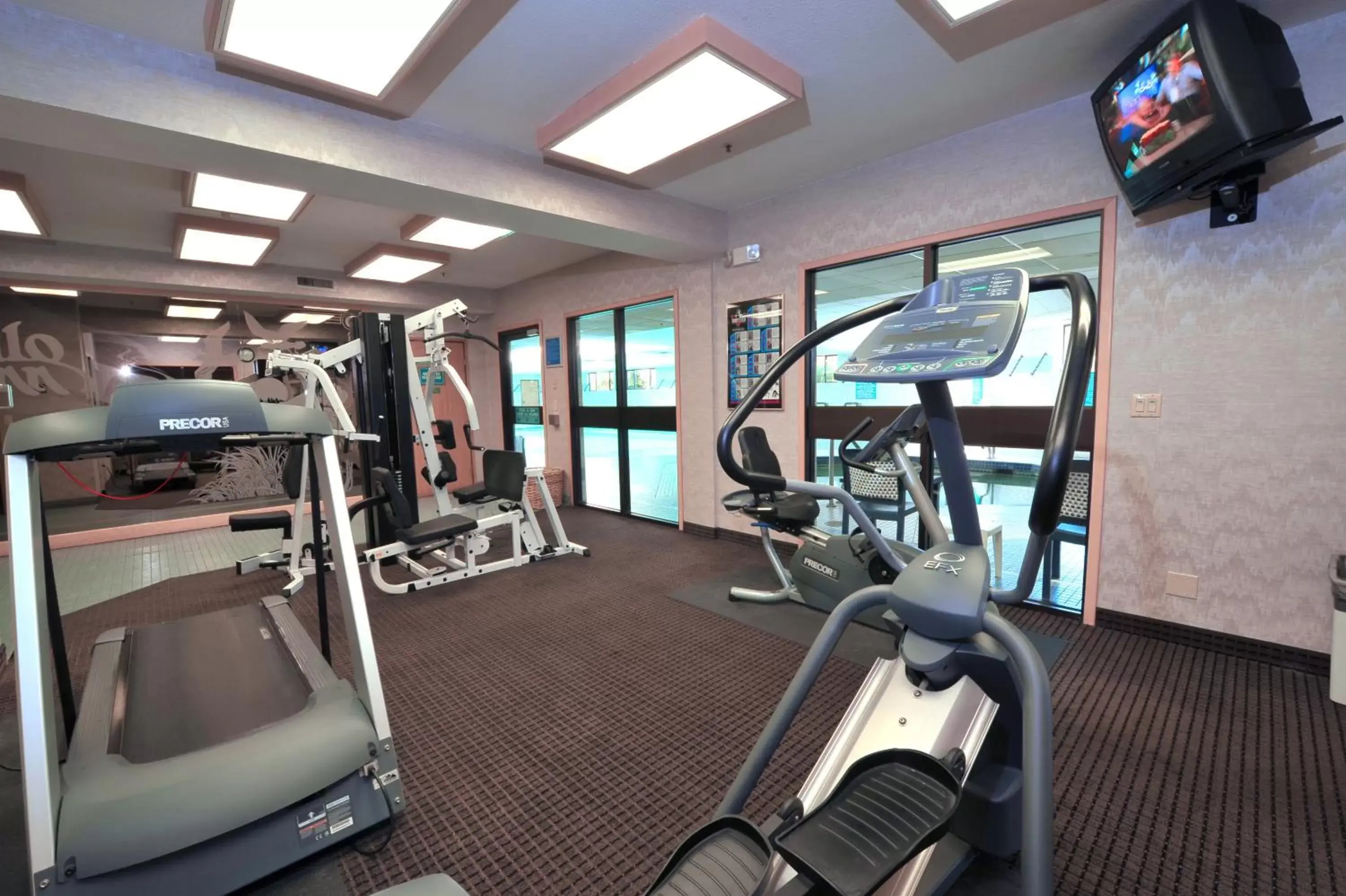 Fitness centre/facilities, Fitness Center/Facilities in Shilo Inn Portland Airport