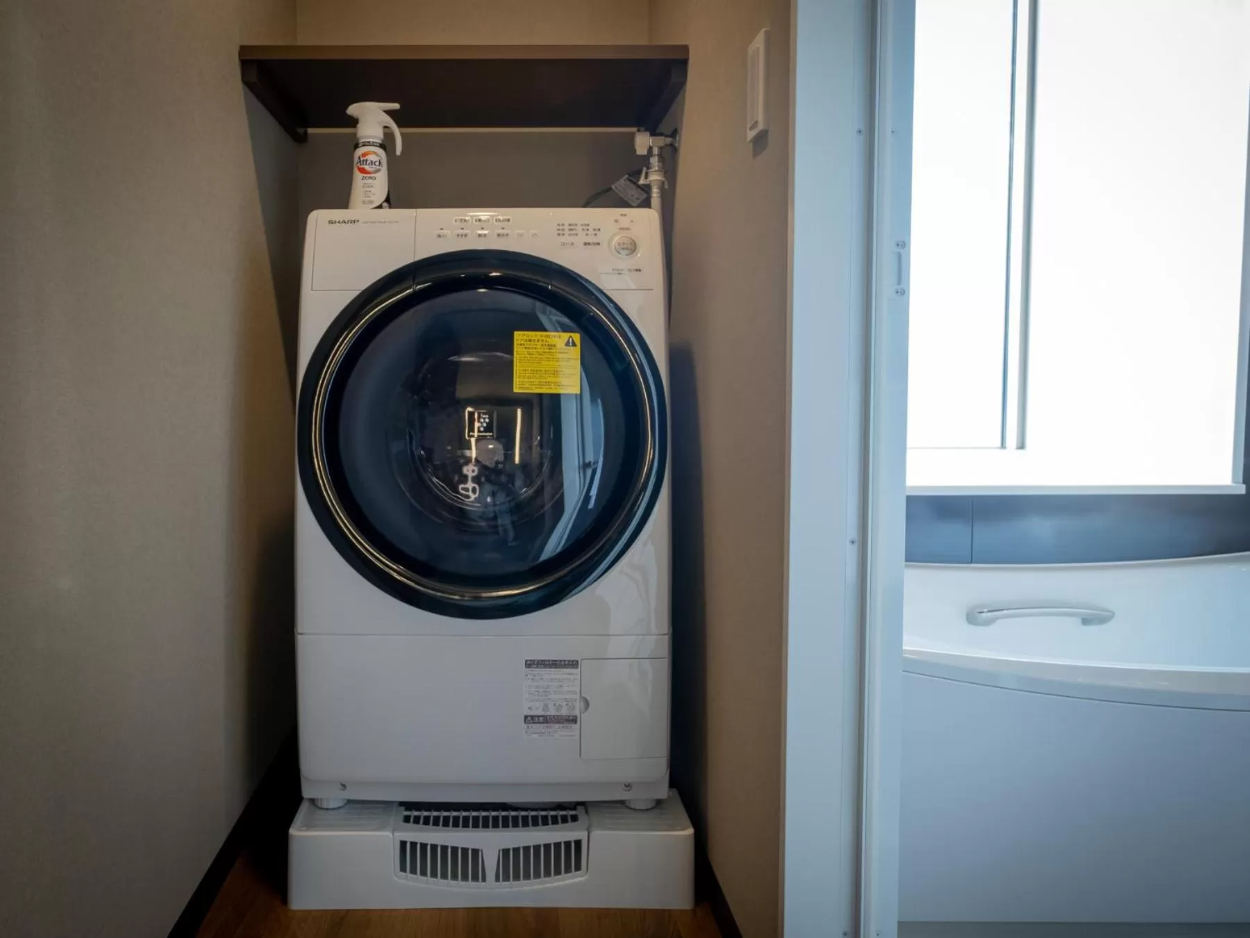 Photo of the whole room in Tokyu Stay Hakodate Asaichi Akarinoyu