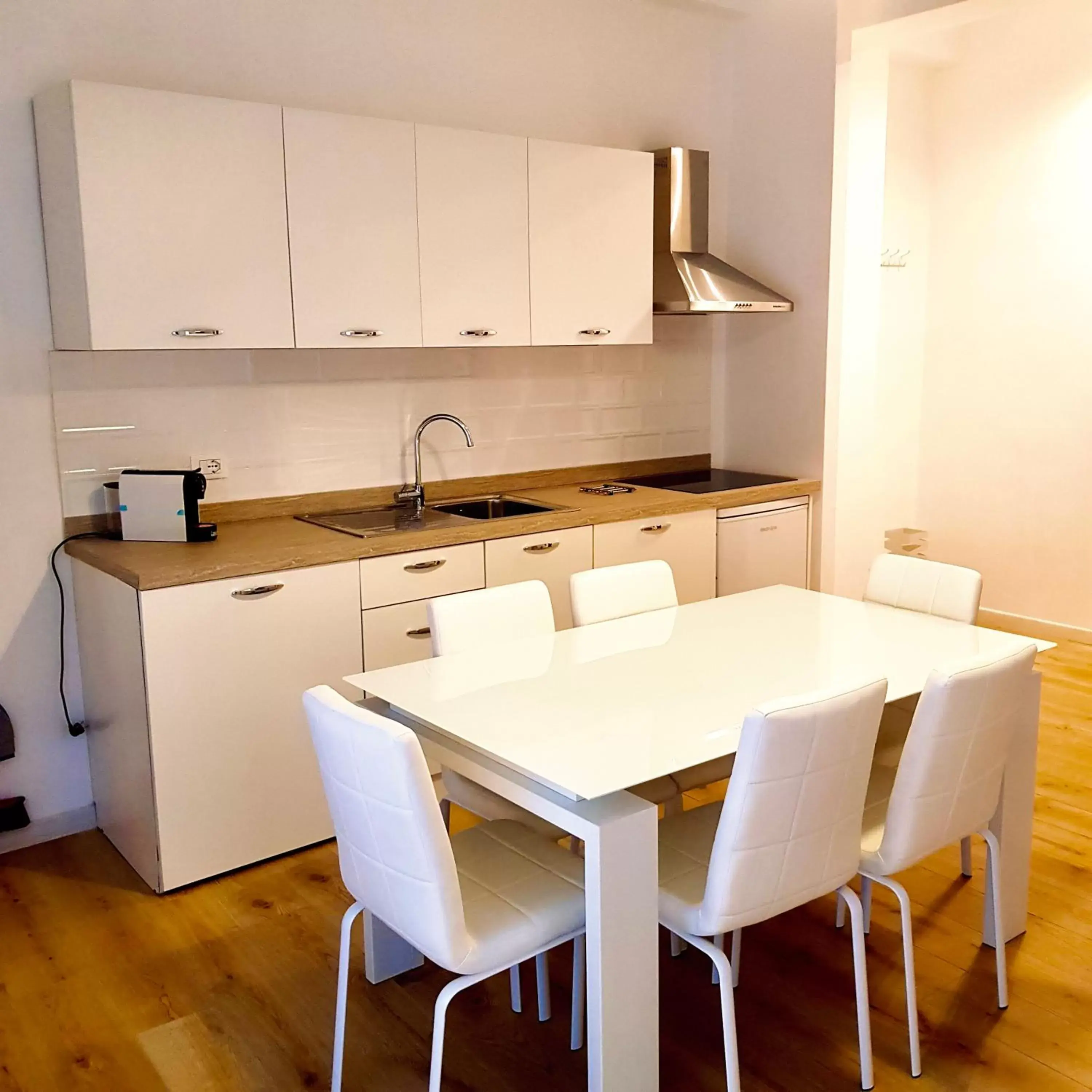 Kitchen or kitchenette, Kitchen/Kitchenette in Residence D'azeglio