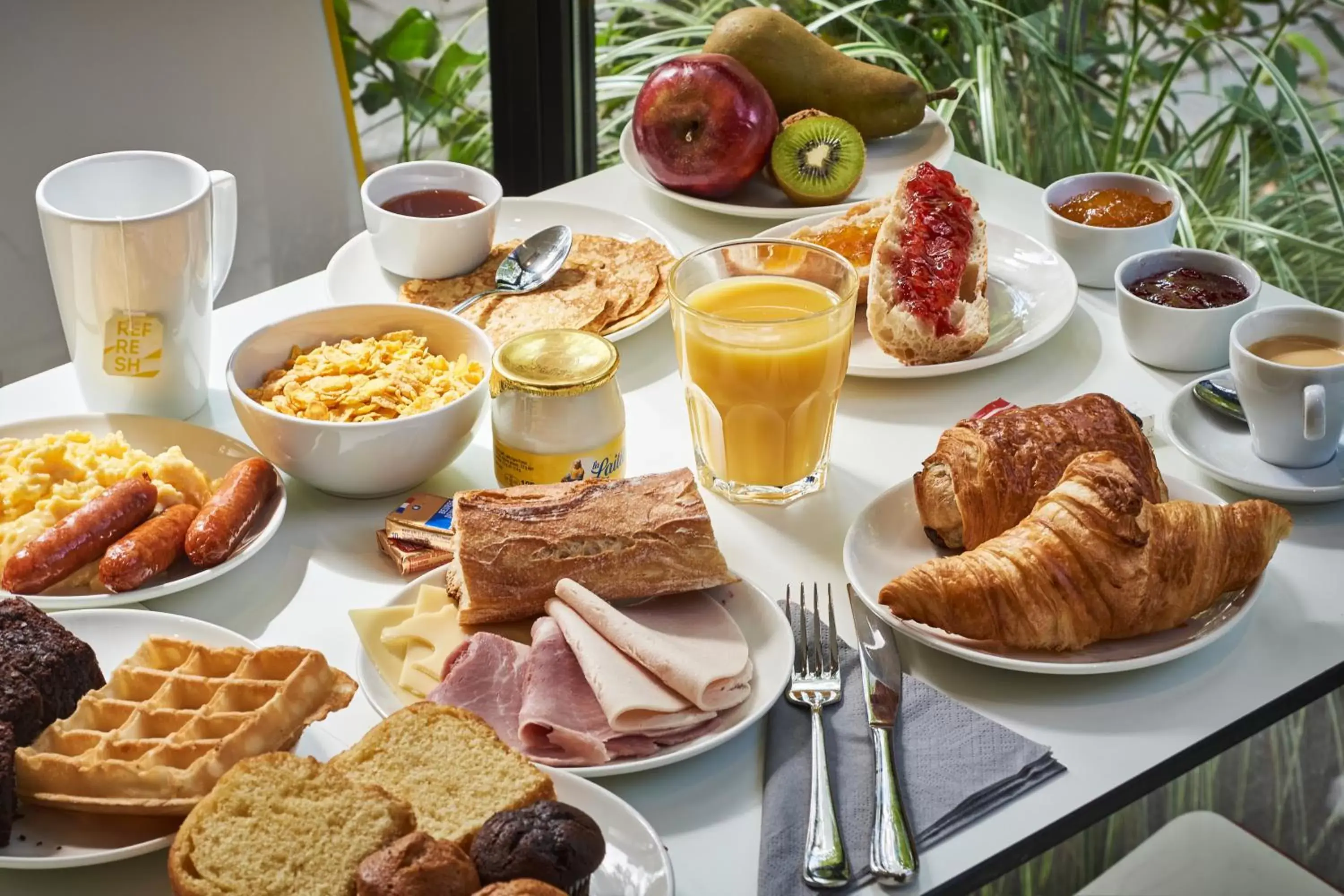 Restaurant/places to eat, Breakfast in Hotel Campanile Paris-Bercy Village
