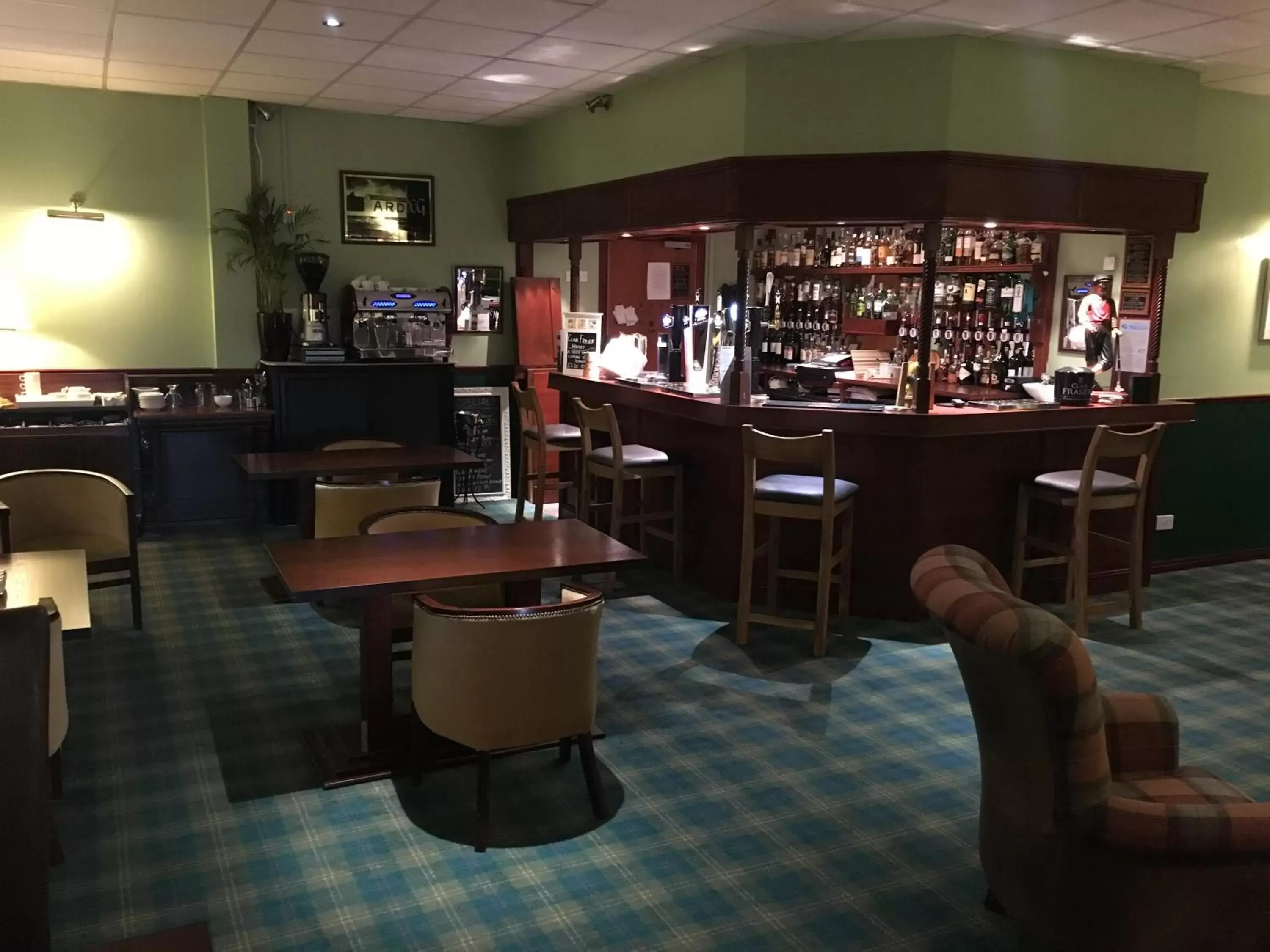 Lounge or bar, Lounge/Bar in Mansfield House Hotel