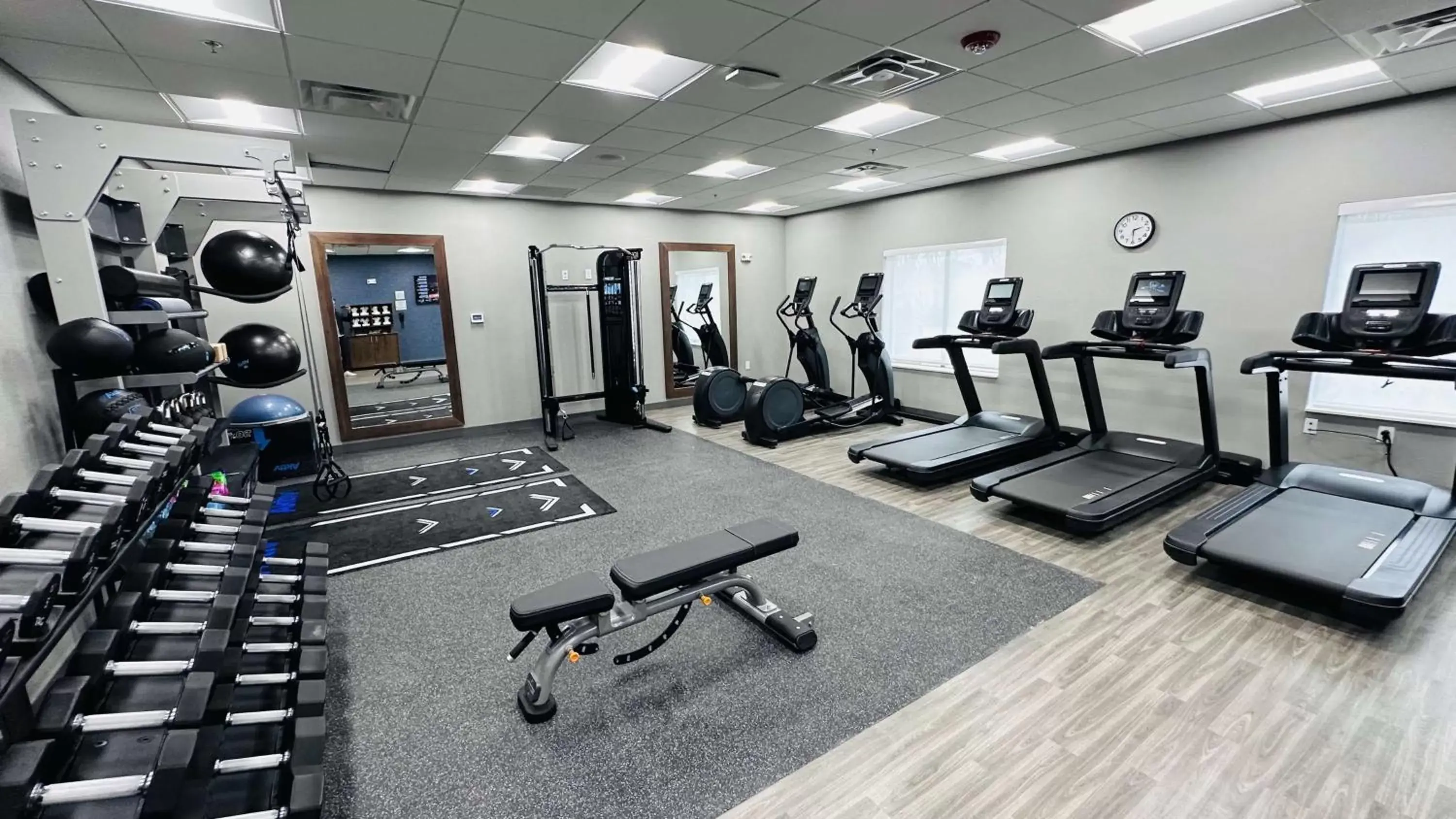 Fitness centre/facilities, Fitness Center/Facilities in Hampton Inn & Suites Weatherford, Tx