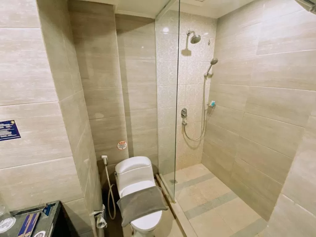 Shower in Sapphire Sky Hotel & Conference