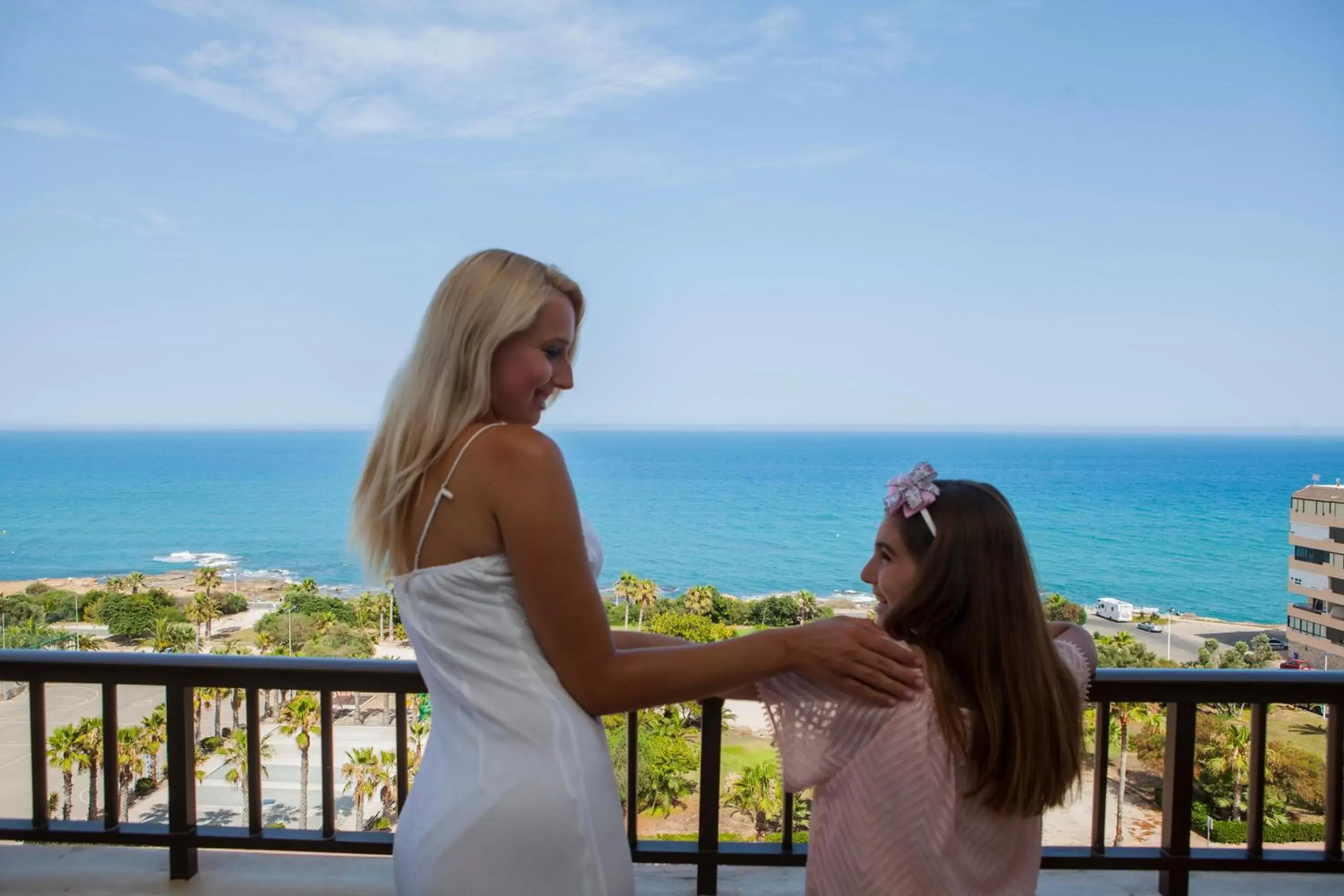 People in Hotel Playas de Torrevieja