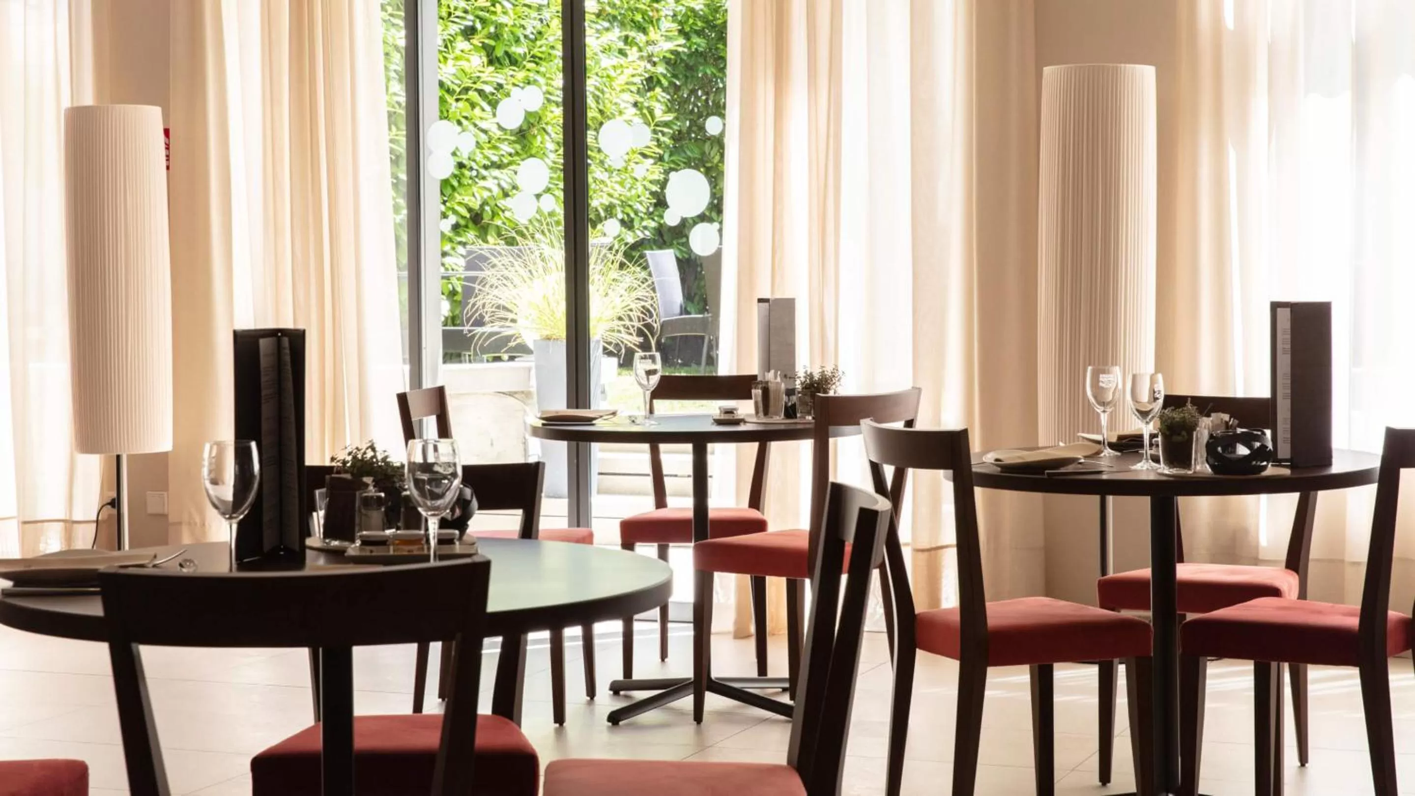 Restaurant/places to eat in City Hotel Merano