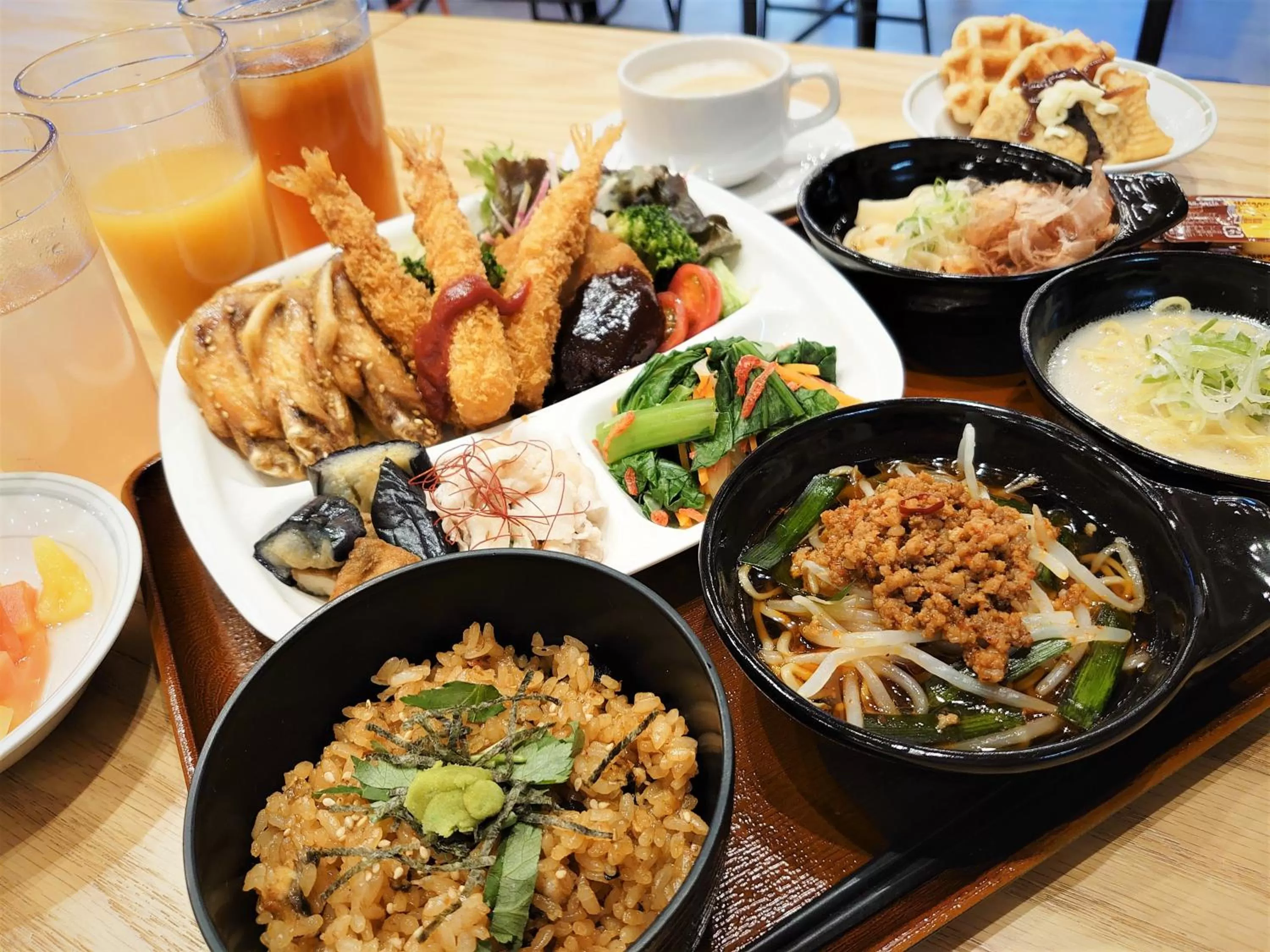 Buffet breakfast in Green Rich Hotel Nagoya Nishiki (Artificial hot spring Futamata Yunohana)