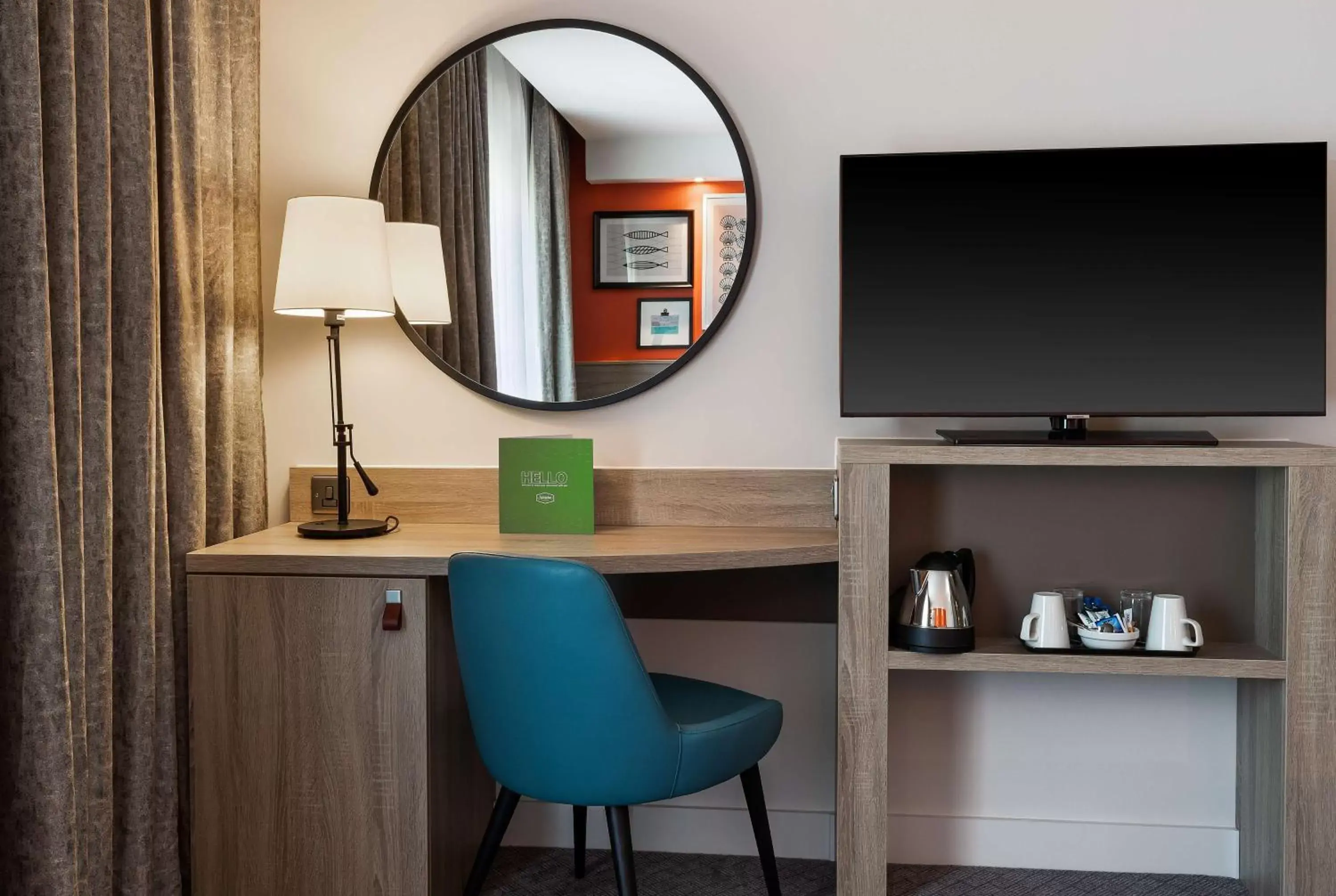 Bedroom, TV/Entertainment Center in Hampton By Hilton Torquay