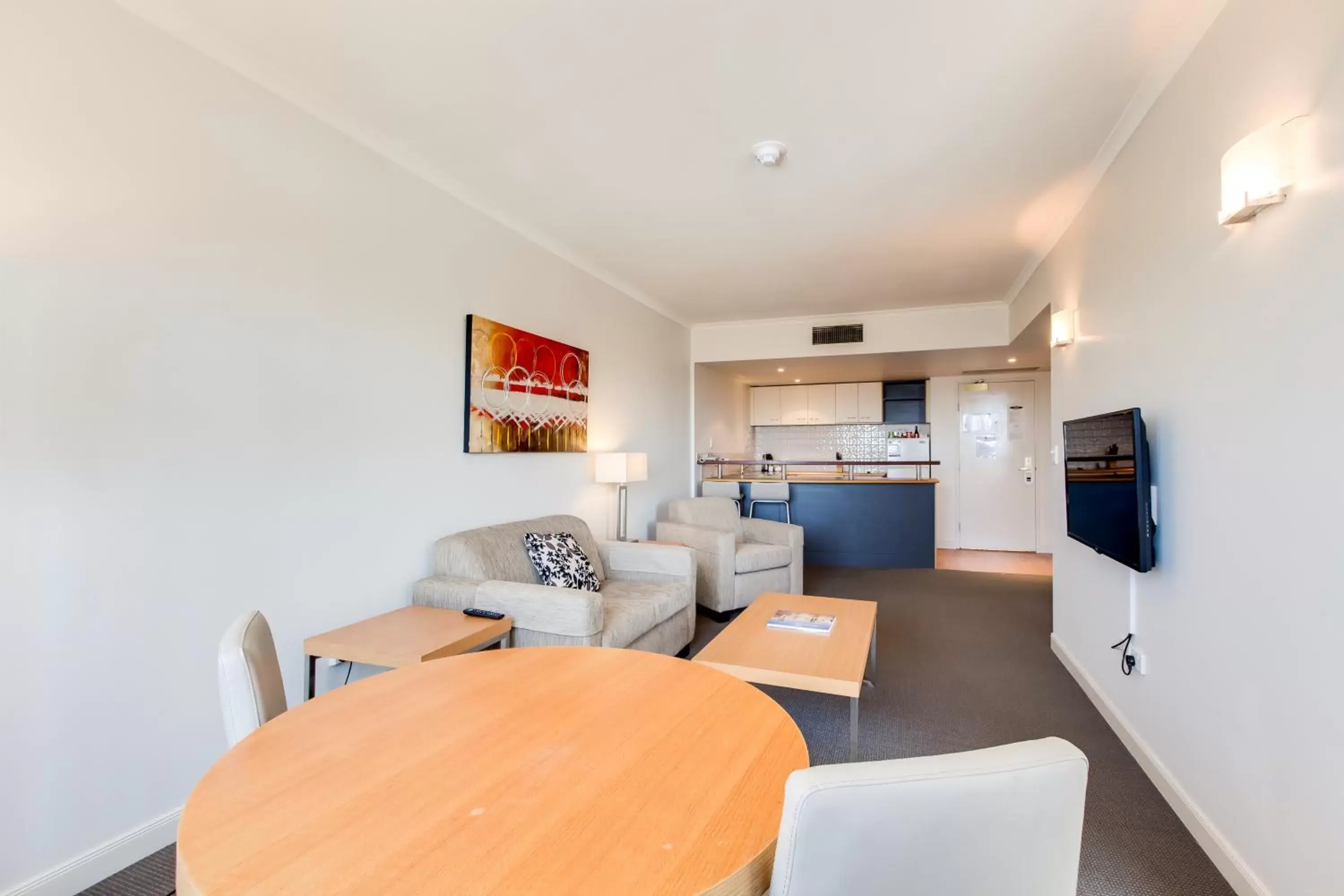 Living room, Seating Area in Central Cosmo Apartment Hotel