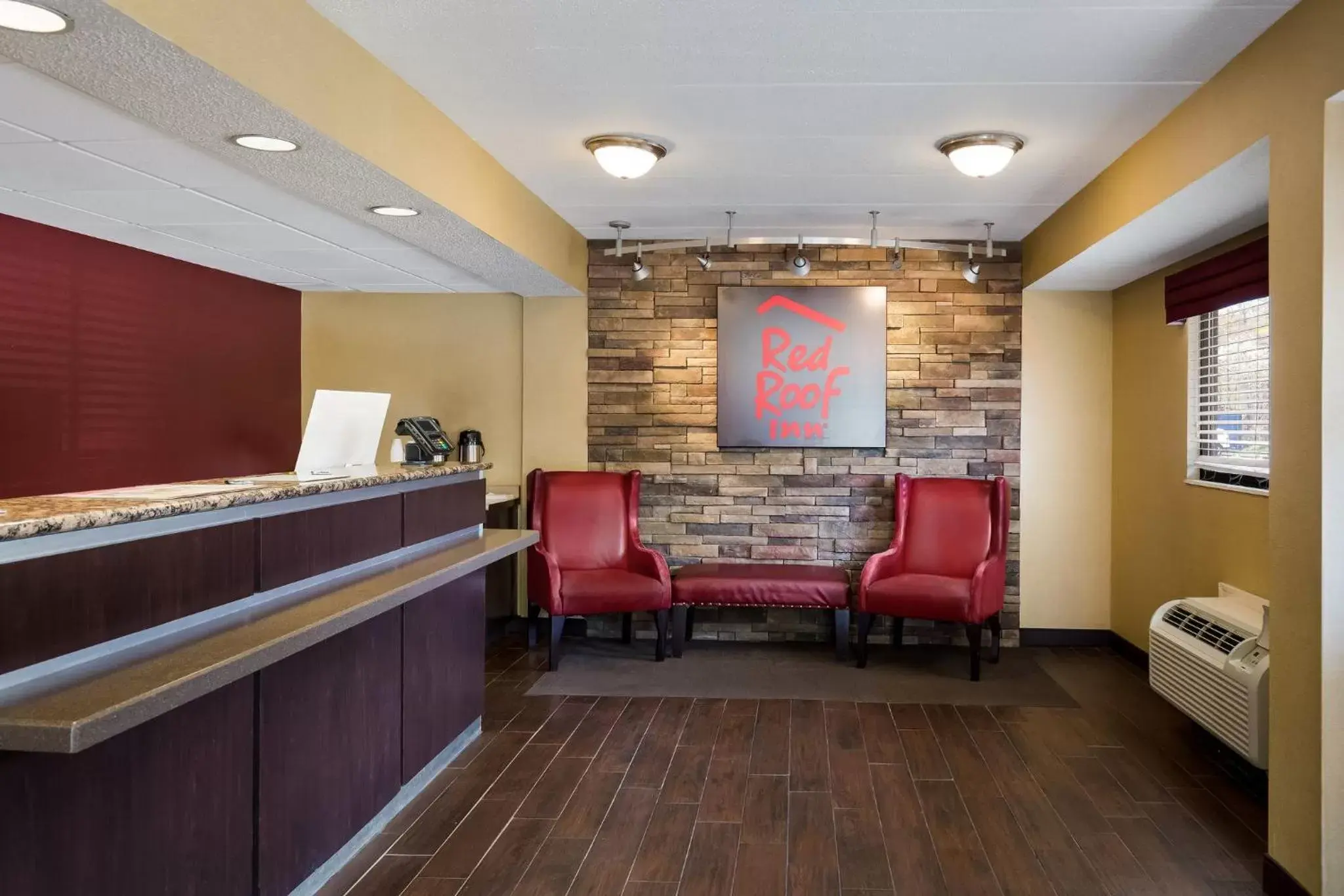 Lobby or reception in Red Roof Inn Wilkes-Barre Arena Lobby or reception in Red Roof Inn Wilkes-Barre Arena