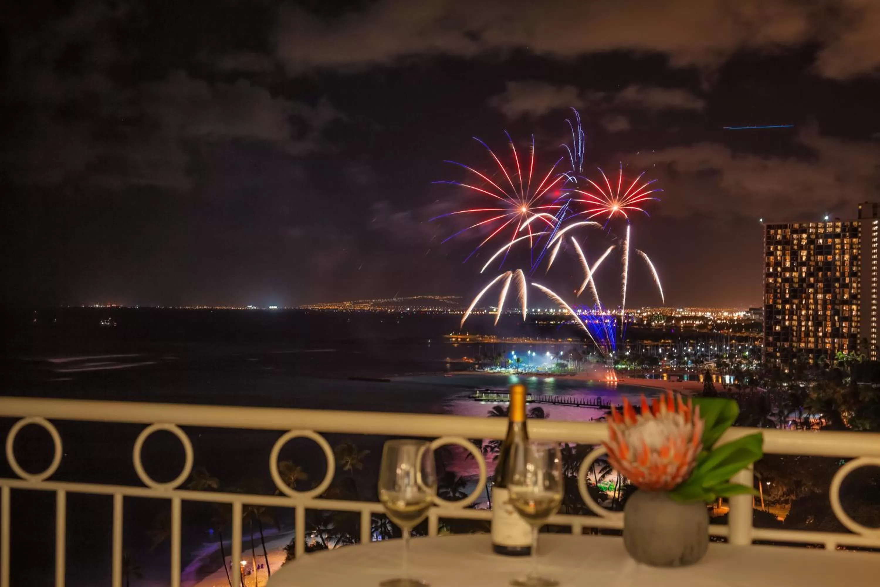 Balcony/Terrace in Castle Waikīkī Shore