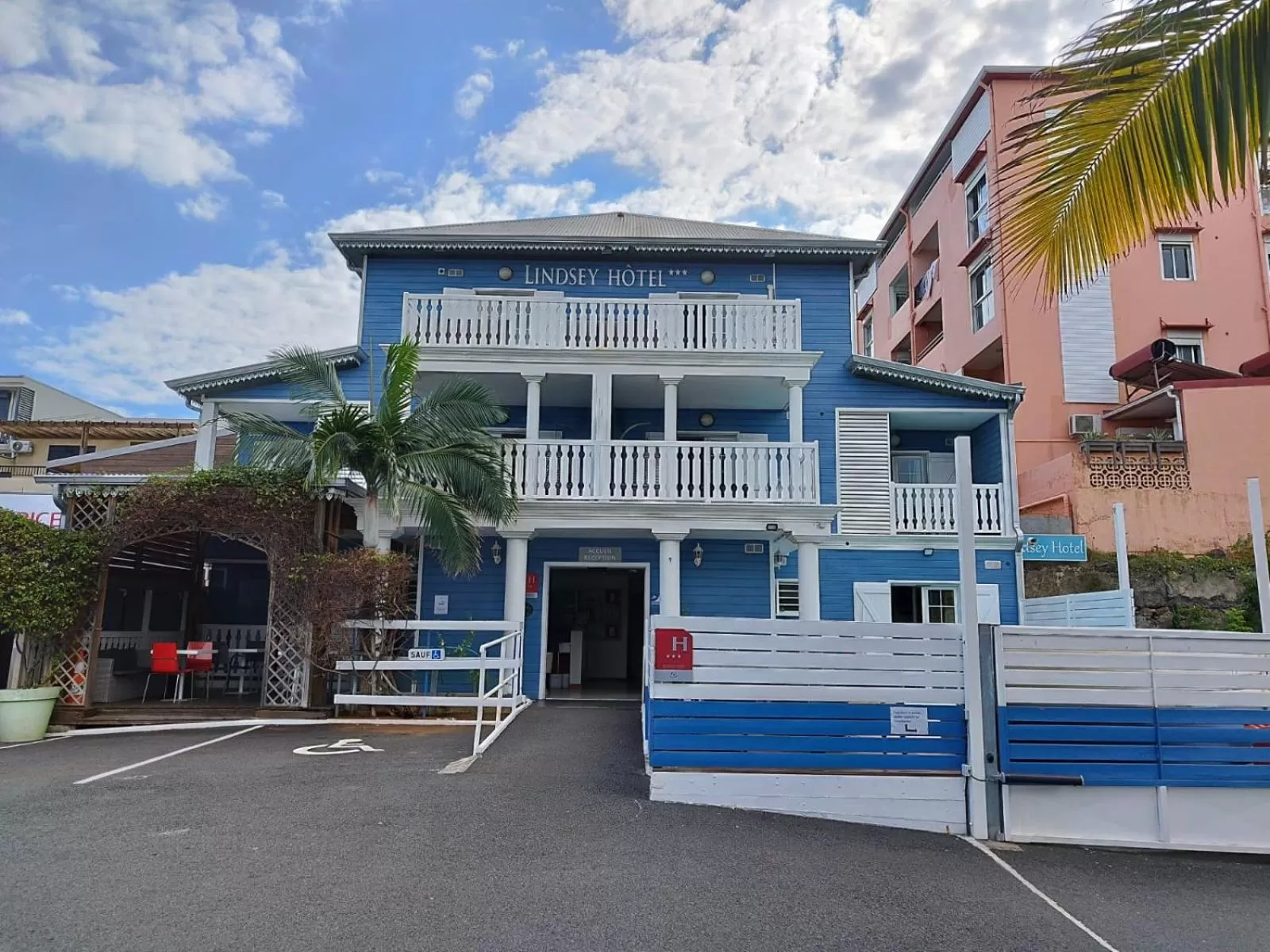 Lindsey Hôtel