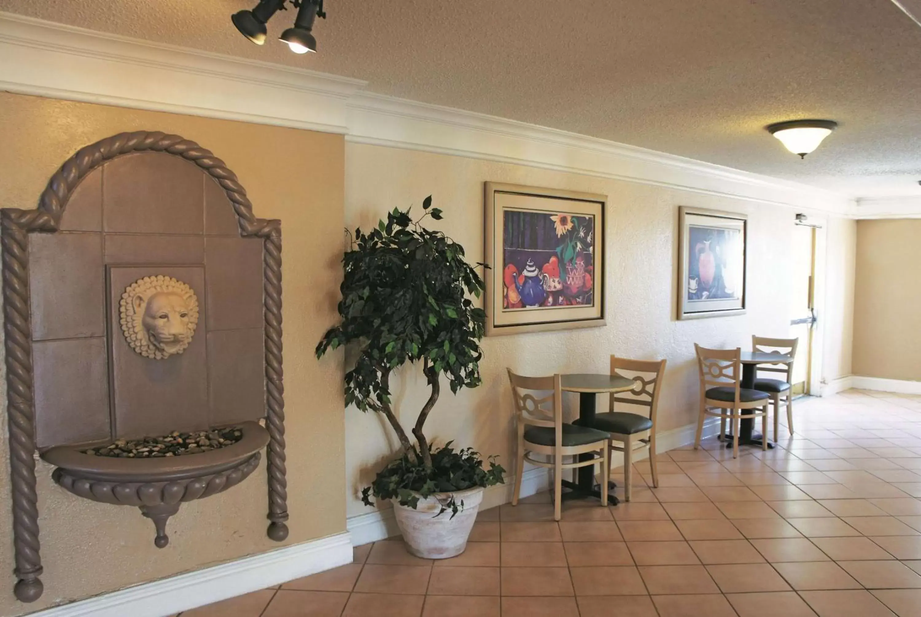 Lobby or reception in La Quinta Inn by Wyndham Clute Lake Jackson