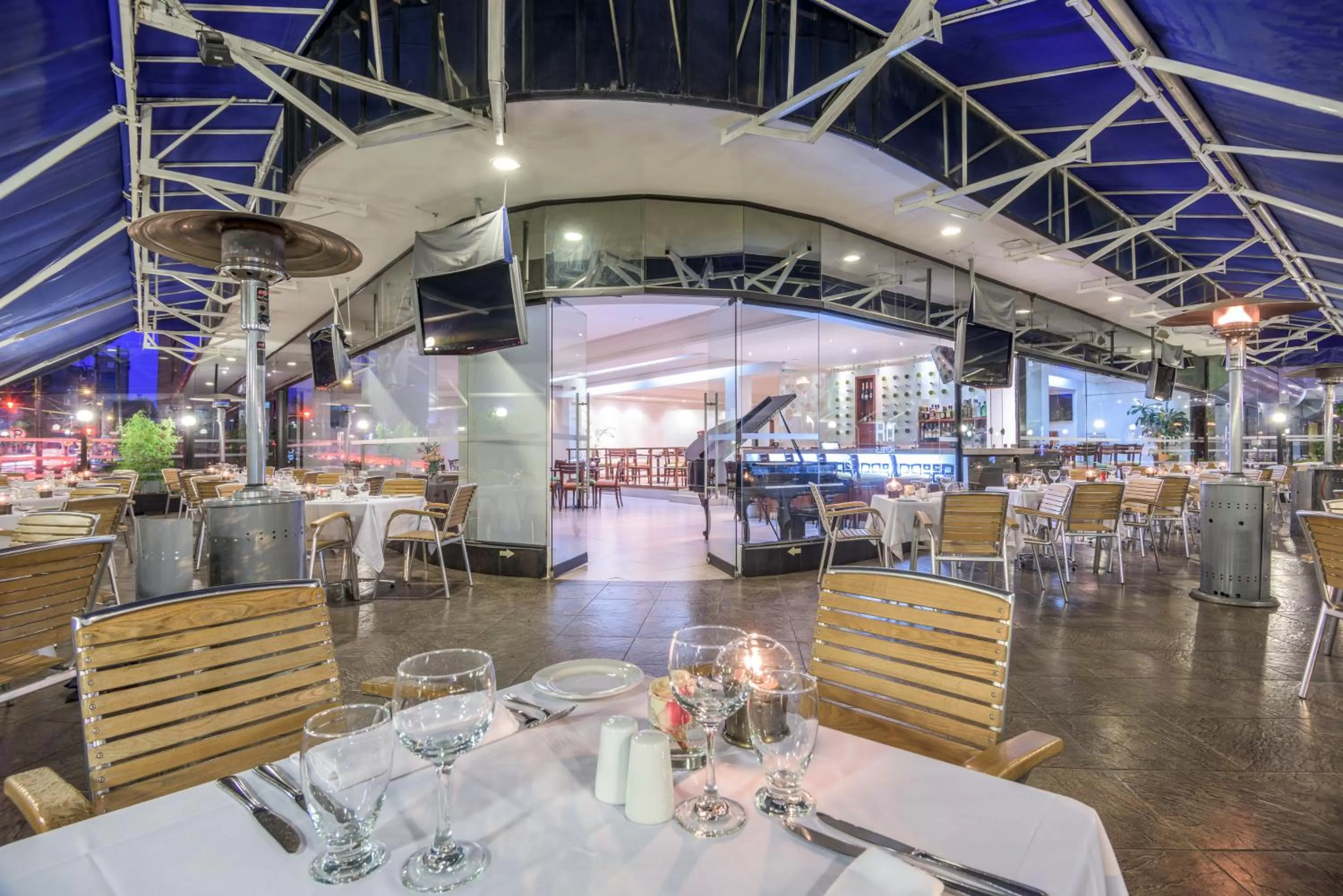 Balcony/Terrace in Radisson Bogota Metrotel