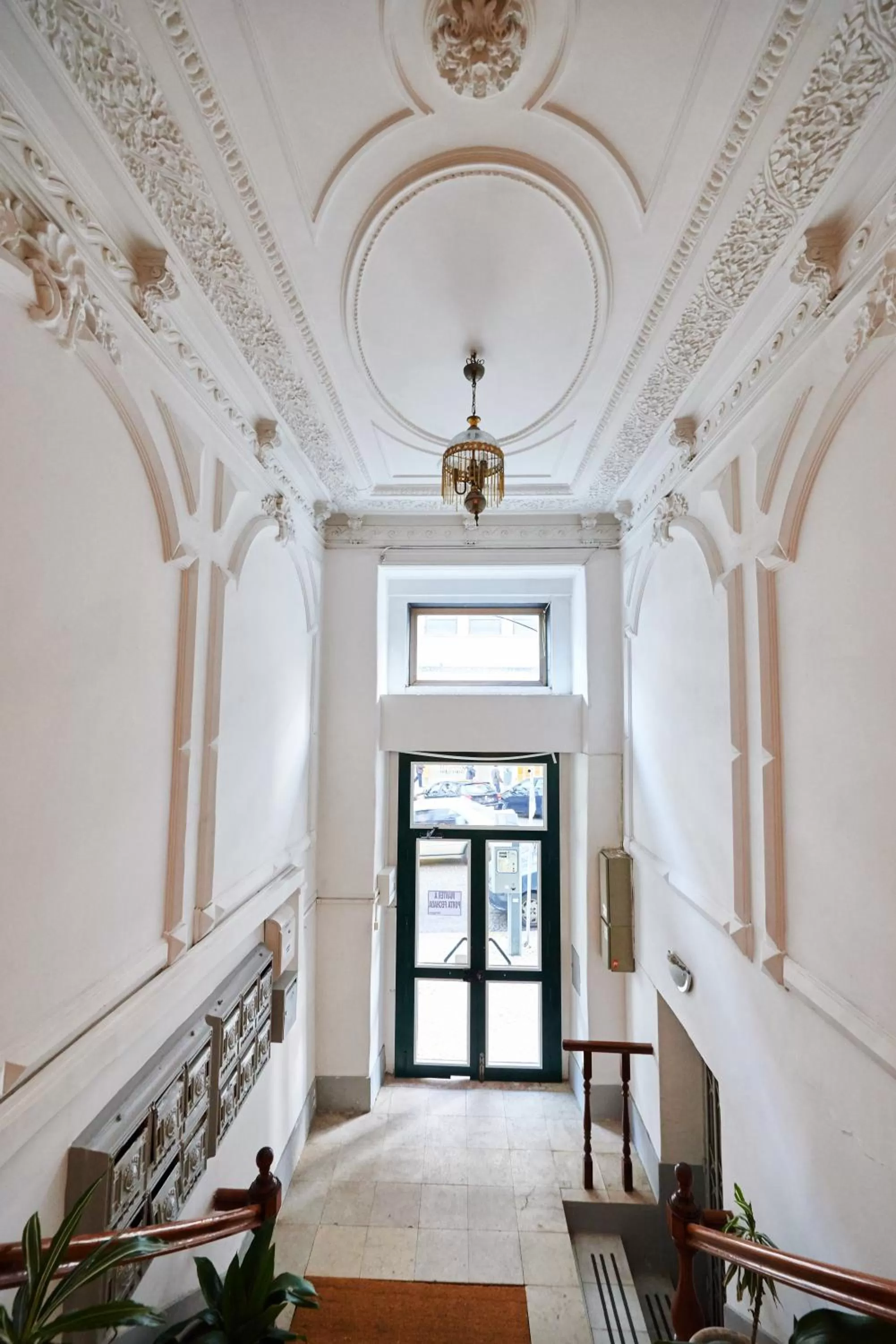 Facade/entrance in Silk Lisbon